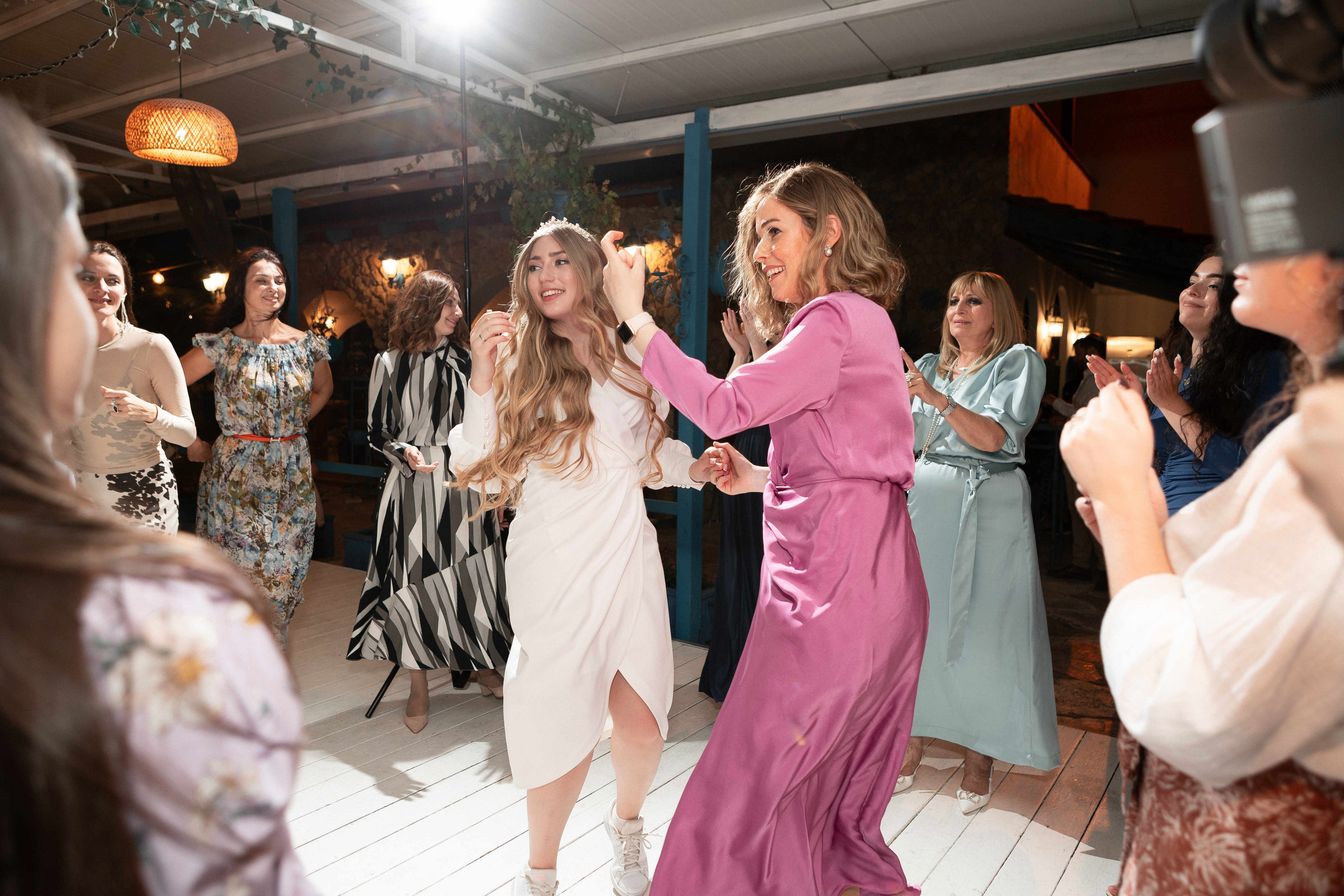 WEDDING IN A COZY PLACE NEAR TEL AVIV. PHOTOGRAPHER IN ISRAEL