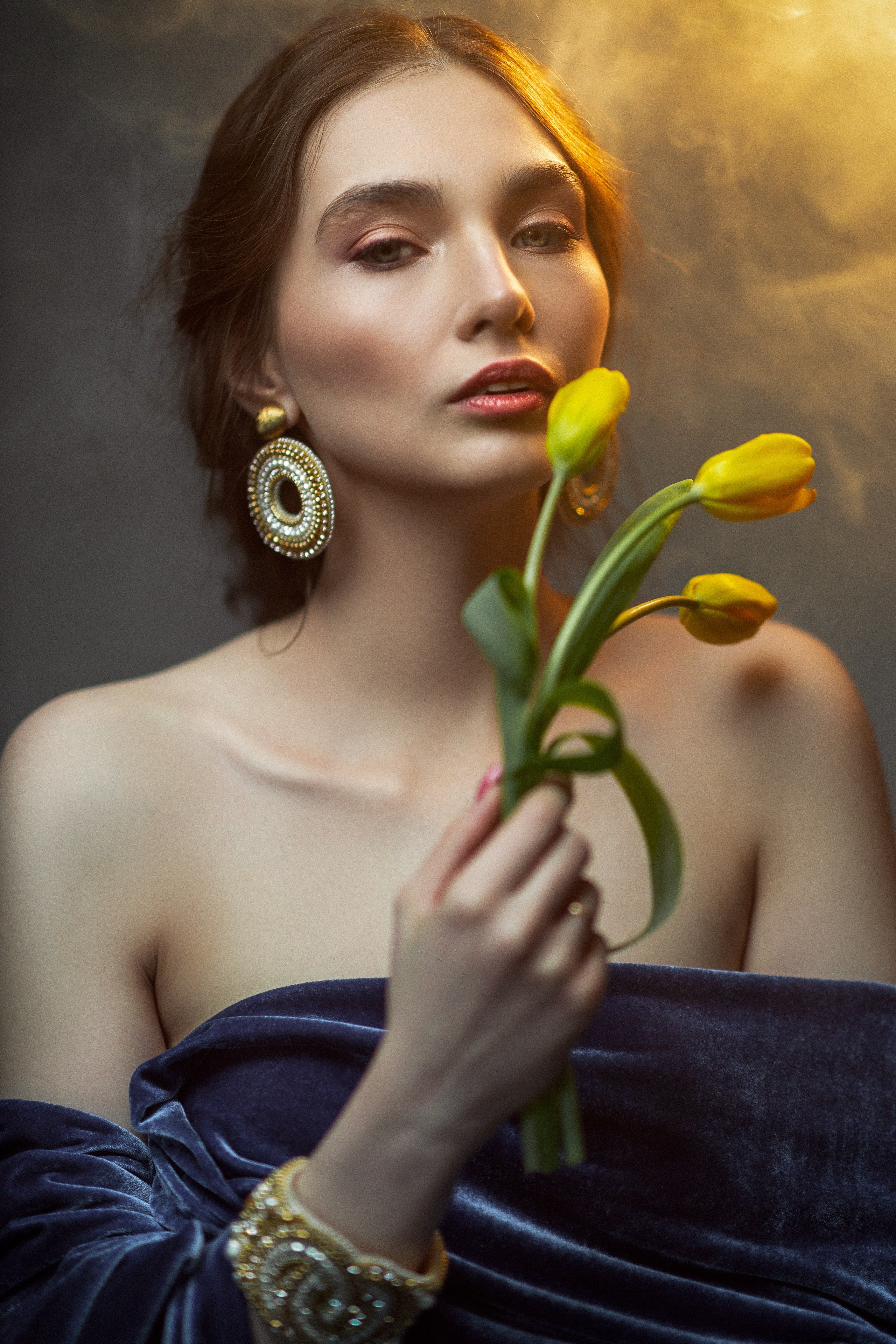 Alisa (Flowers Editorial) 10.03.2024. Portree- ja perefotograaf Anton Hansen Tallinnas, Eestis