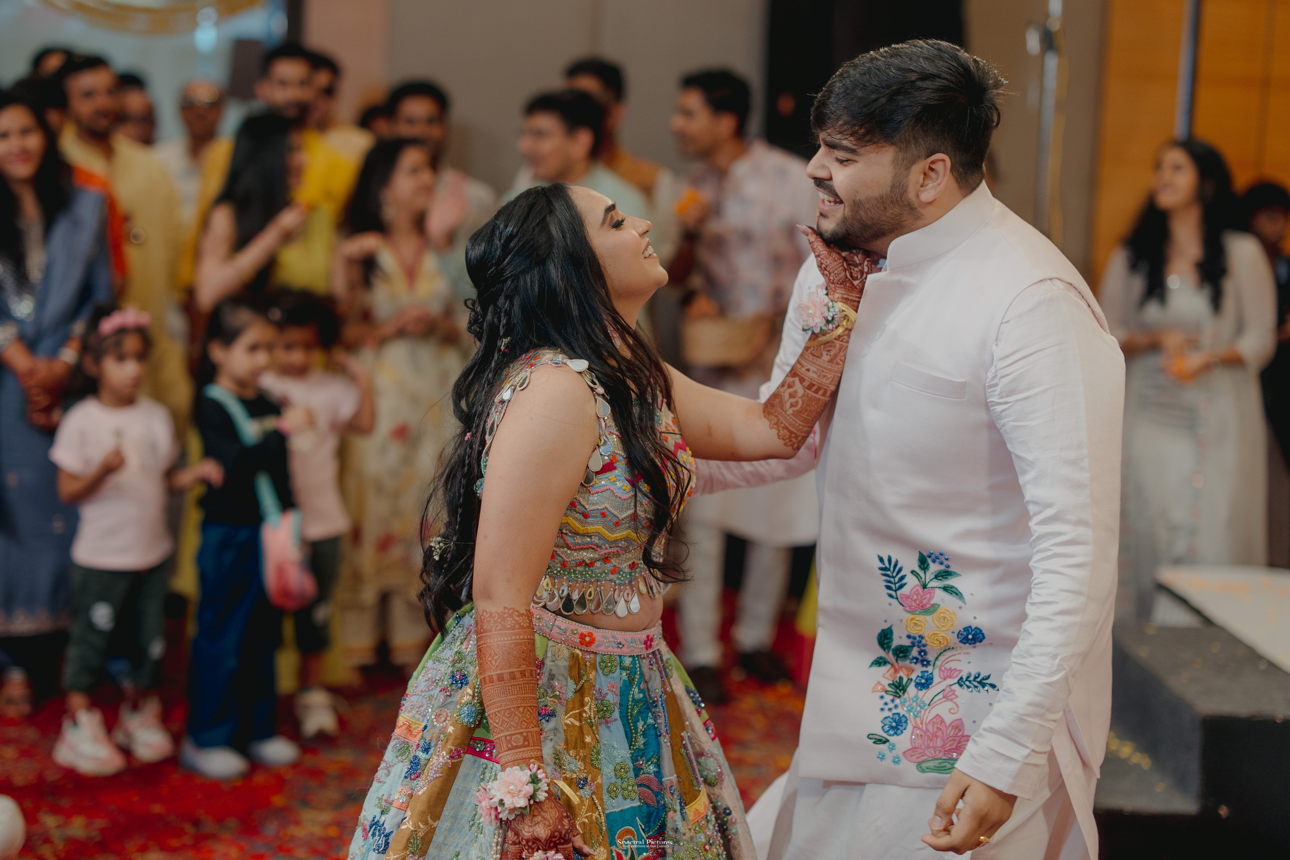 #ADIकीAESHहै