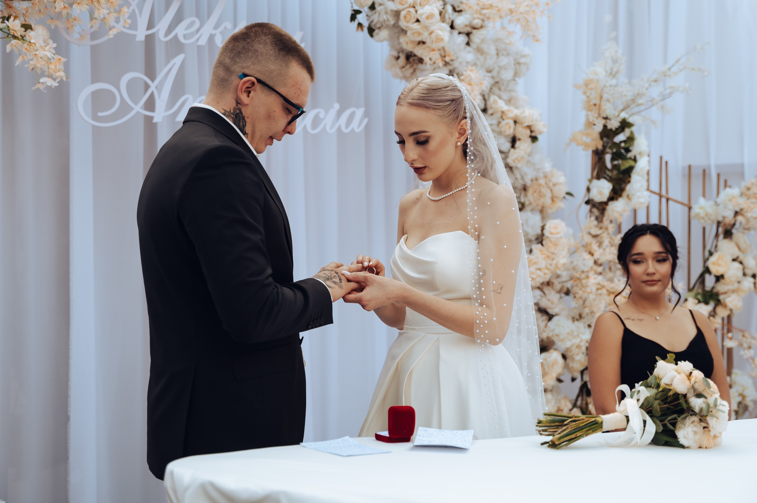 Алексей & Анастасия. Фотограф в Бишкеке Андрей Кавешников