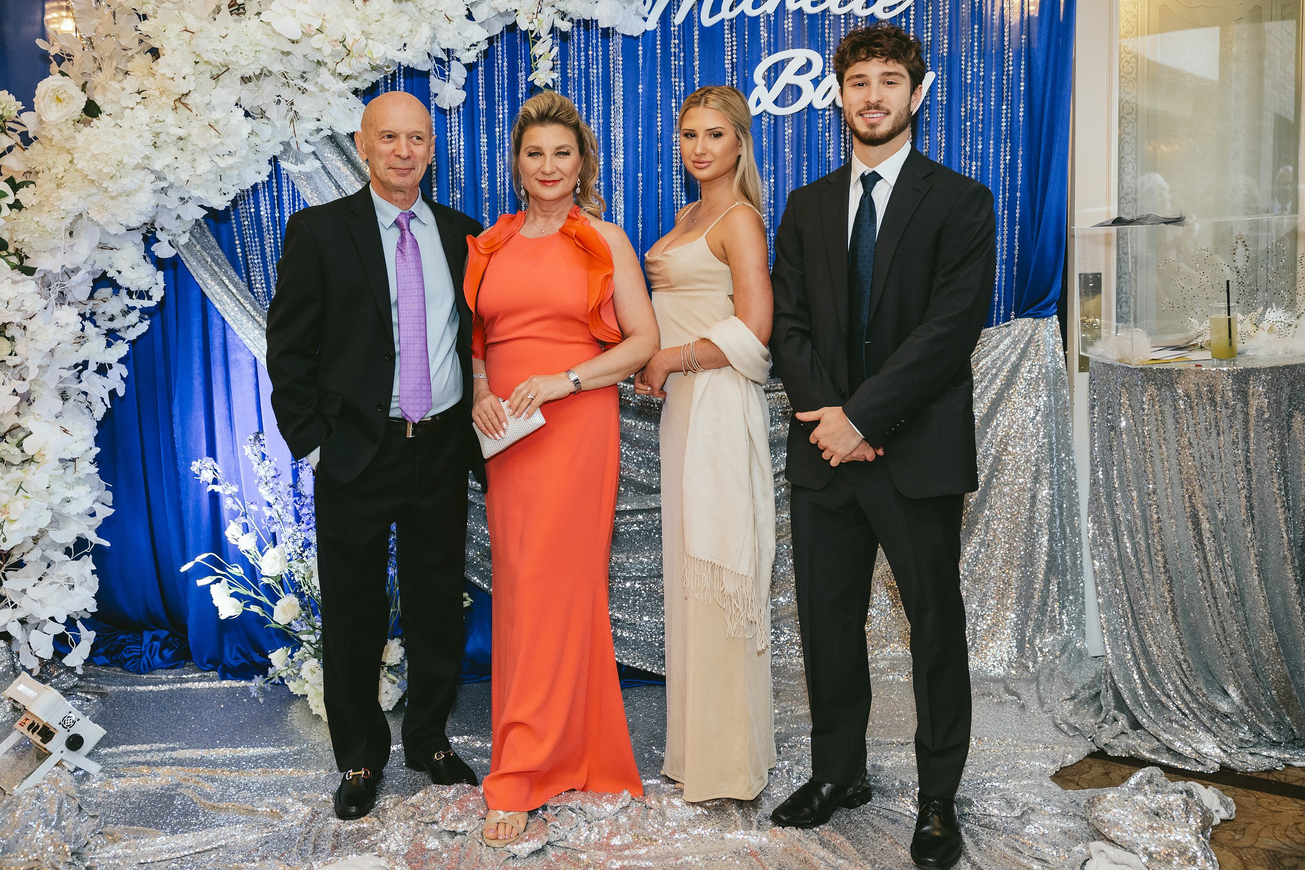 06.08.2025 Wedding. Wedding family event photographer in Chicago Nick Yushevich