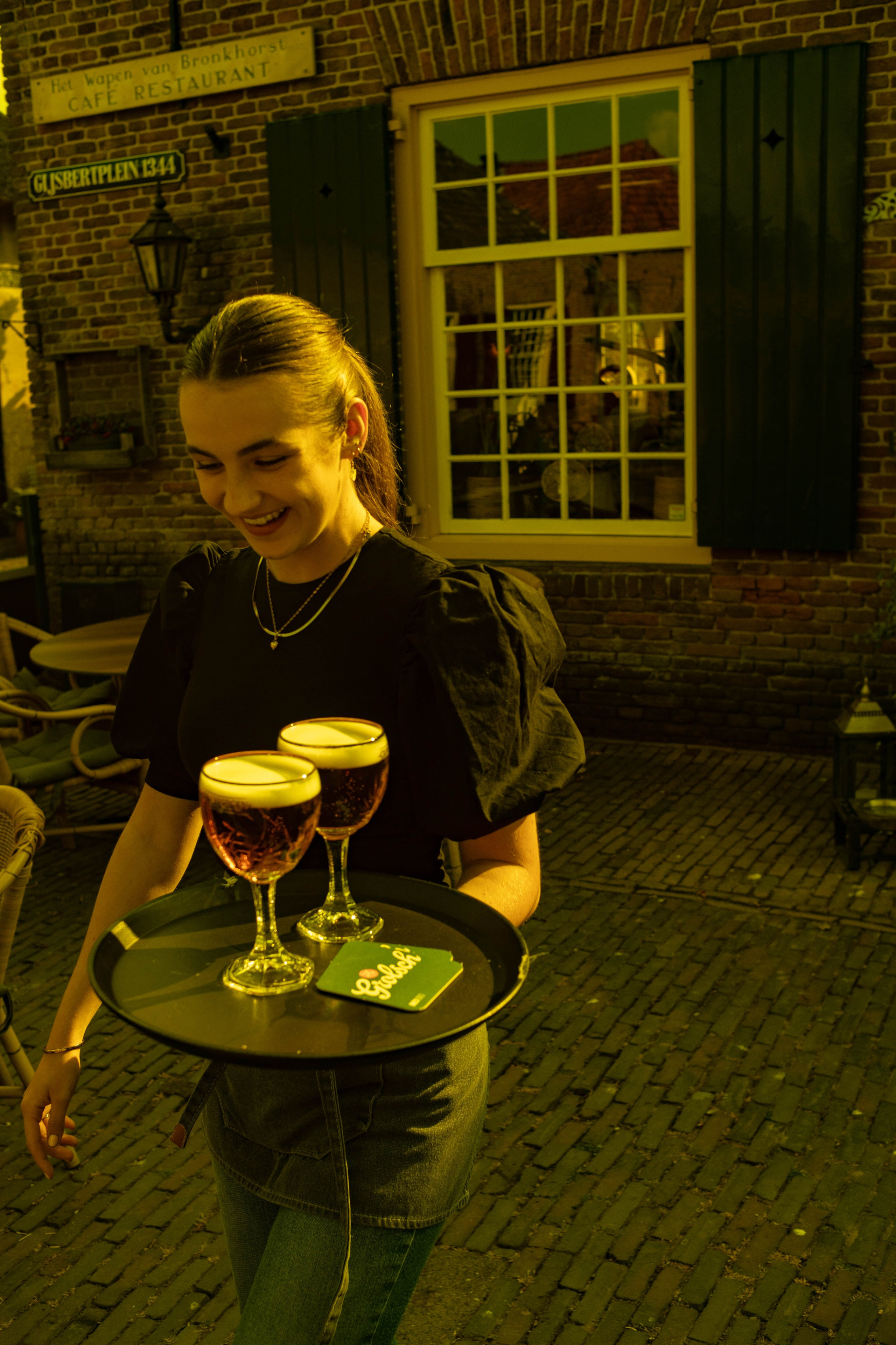 Het Wapen van Bronkhorst Cafe Restraurant. Lero Photographer and a set designer|individual custom portrait and advertising photography in Zutphen