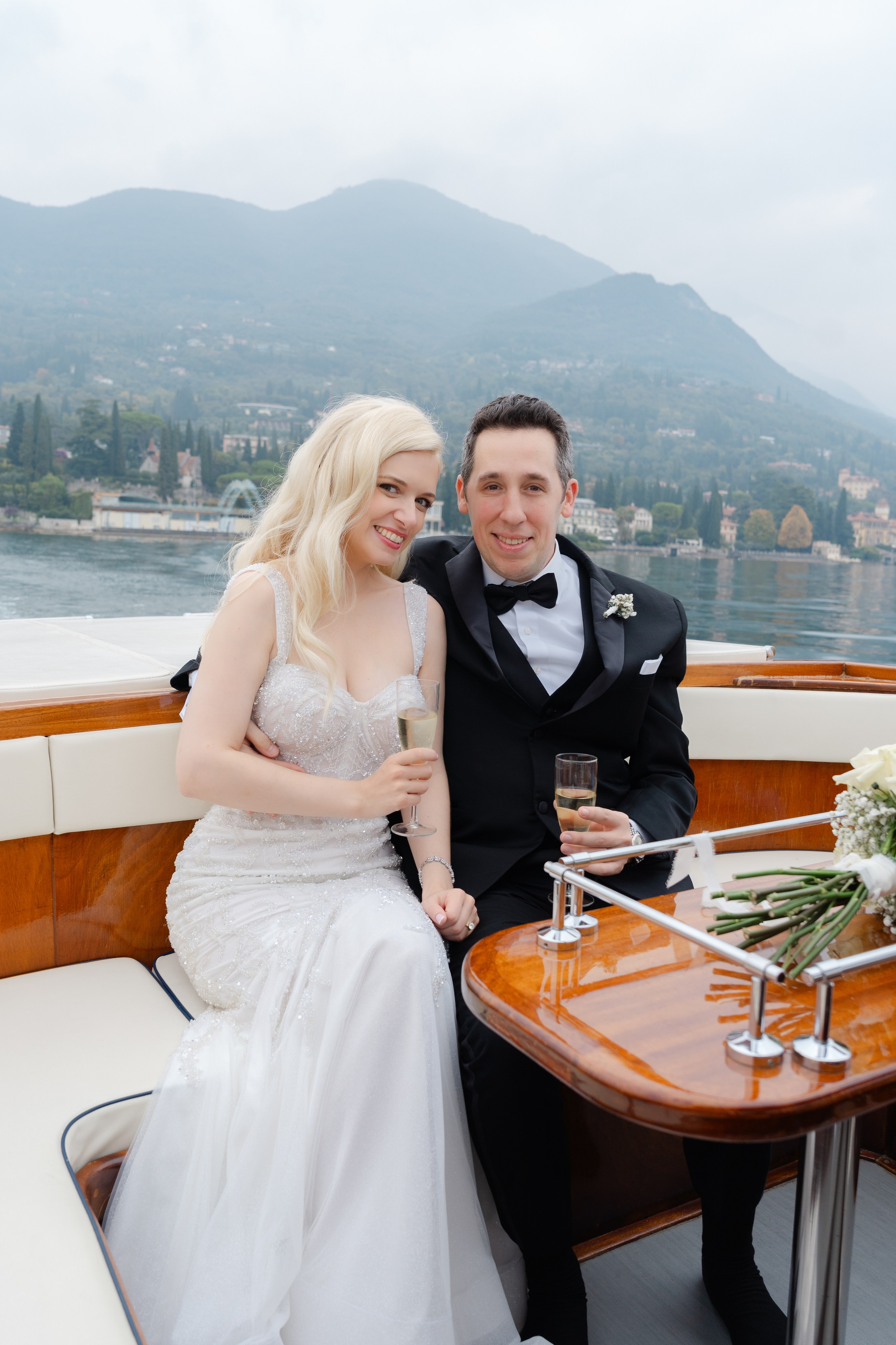 LINDSEY AND ROBERT _LAKE GARDA. PHOTOGRAPHER IN ITALY