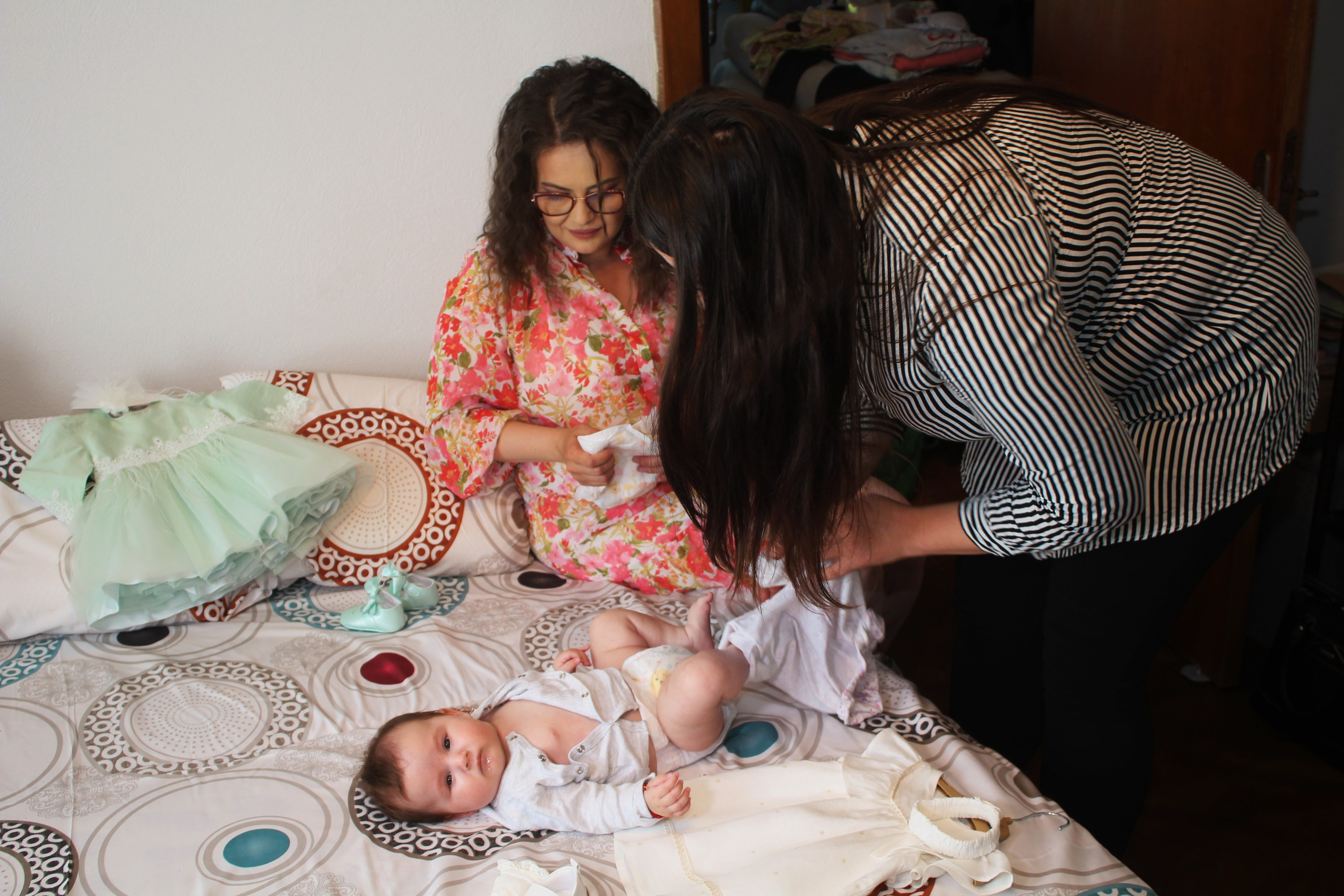 BYZO MEDIA. PETRU BYZO - family and children photographer in ROMANIA