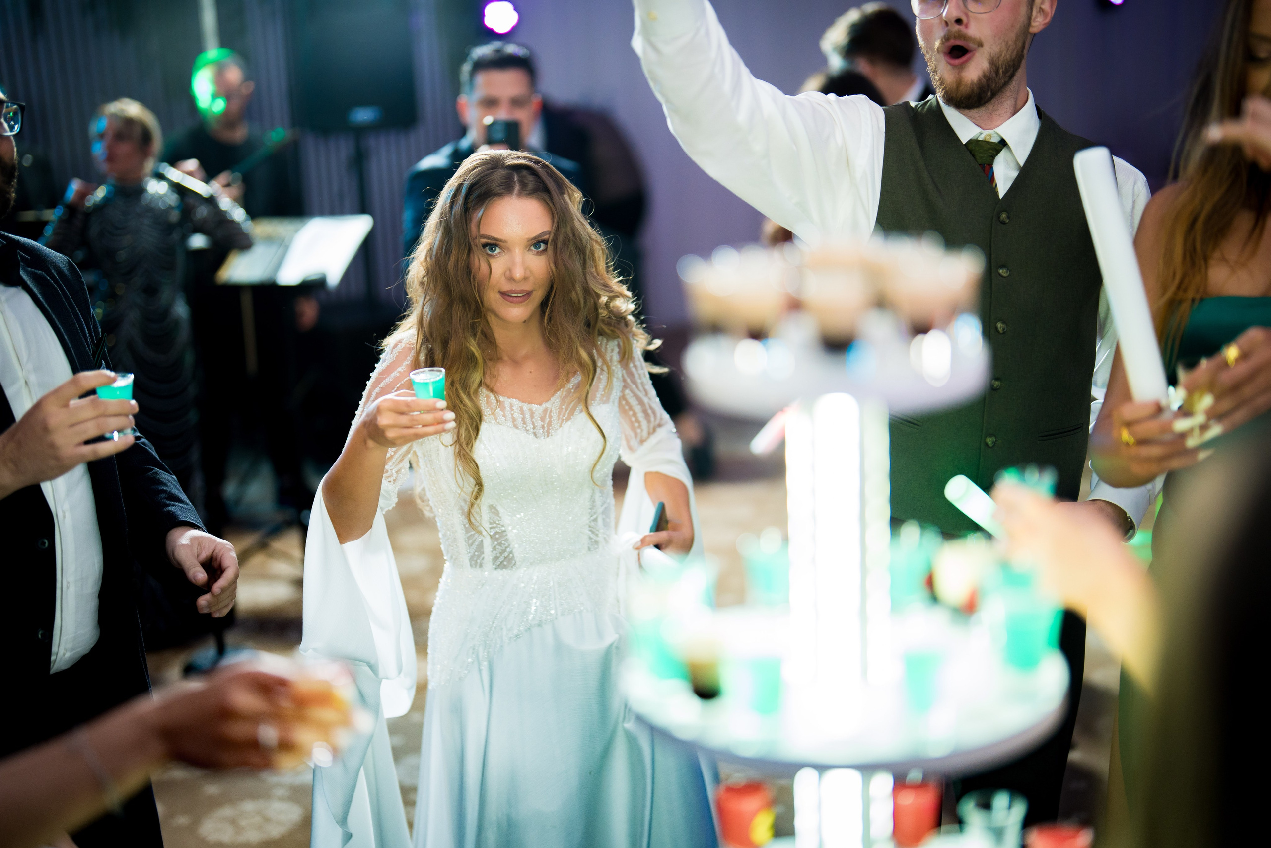 PARTY. Gabriel Florea — Fotograf nuntă București