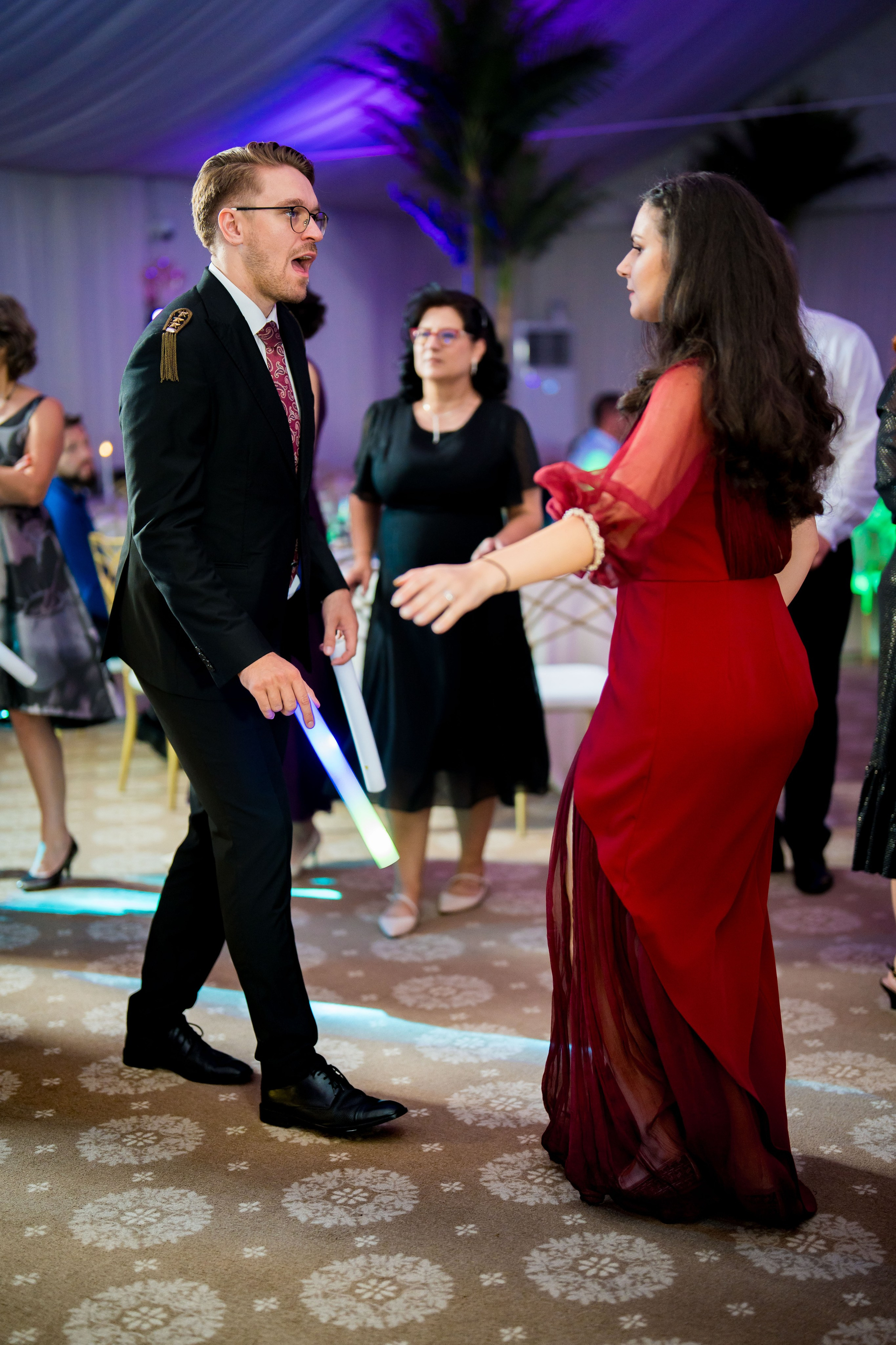 PARTY. Gabriel Florea — Fotograf nuntă București