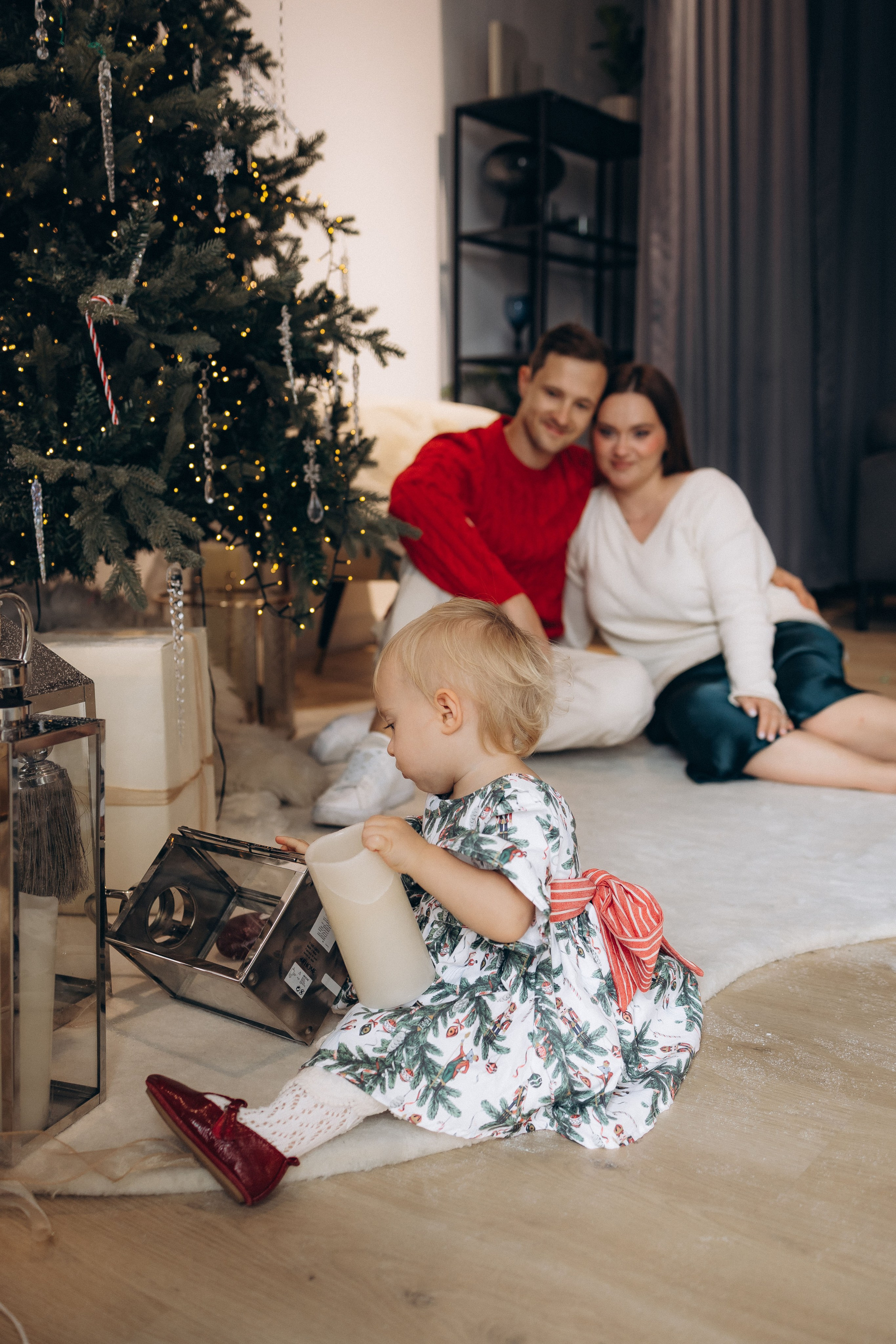 Family Christmas. Фотограф родов, семей и новорожденных малышей в Дубае