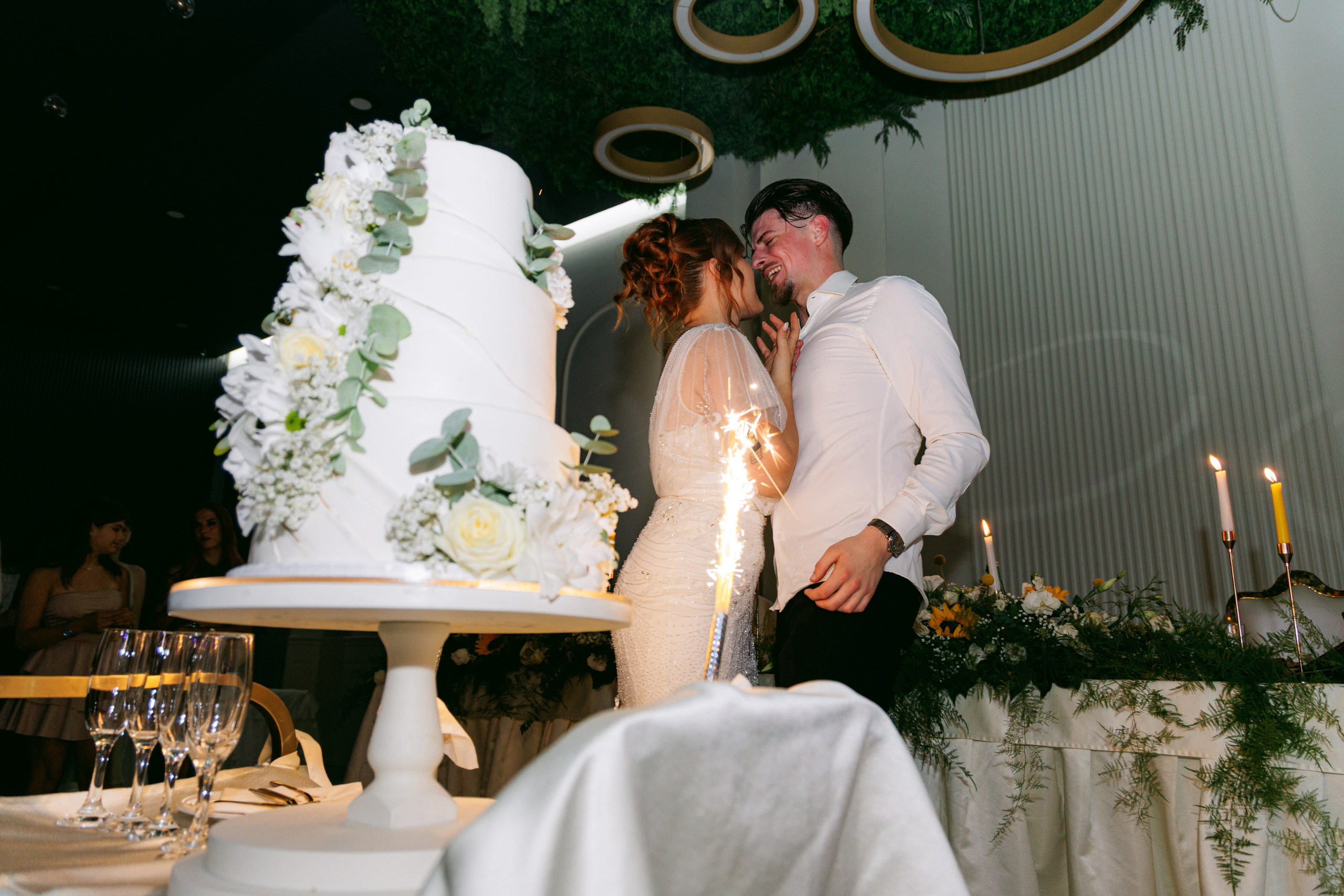 Nevena i Đorđe - Venčanje u Royal Gardenu - Čačak. Milan Lukovic professional wedding photographer