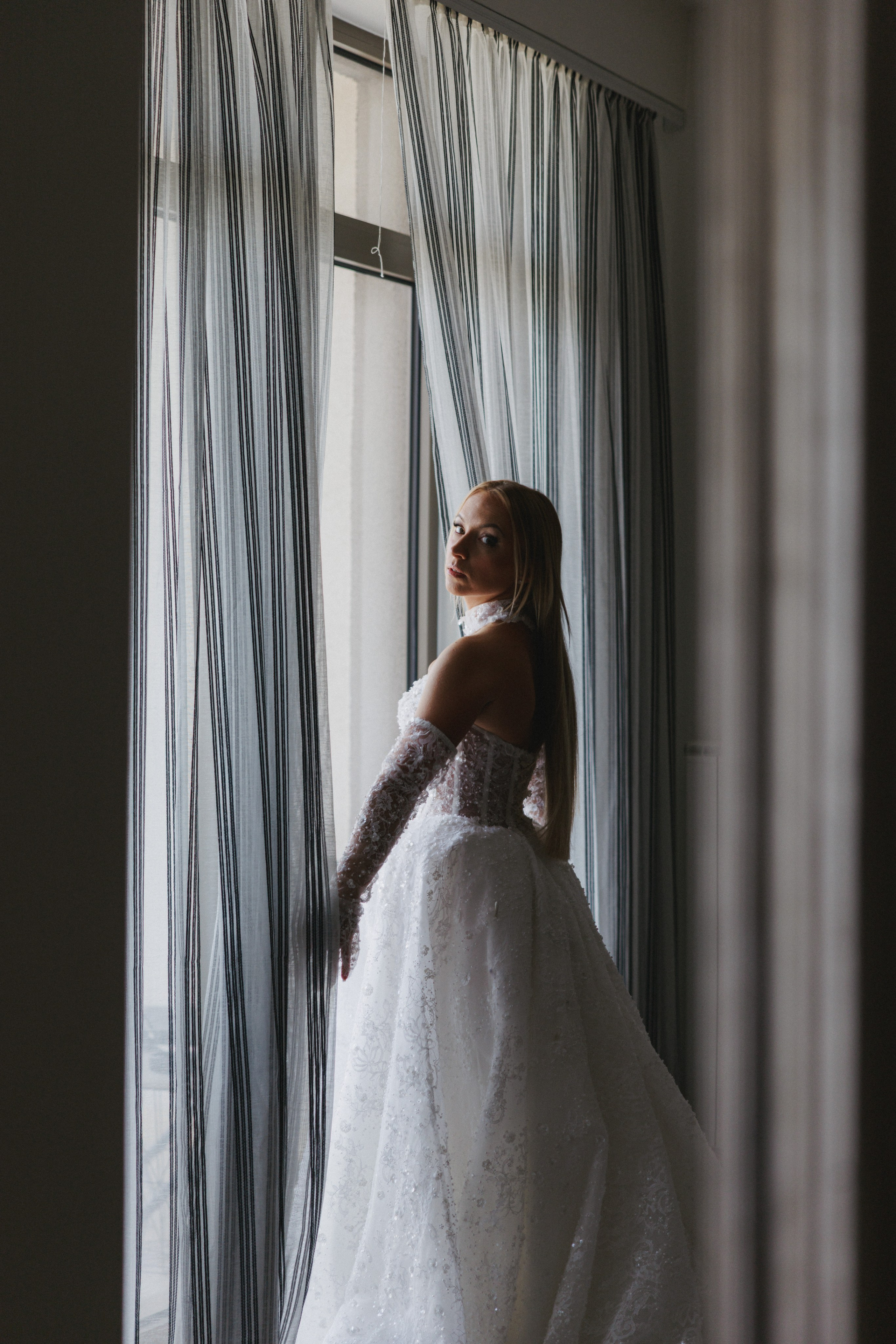 Tanja i Atanasios — Venčanje u hramu Svetog Save — Villa Avala S. Milan Lukovic professional wedding photographer