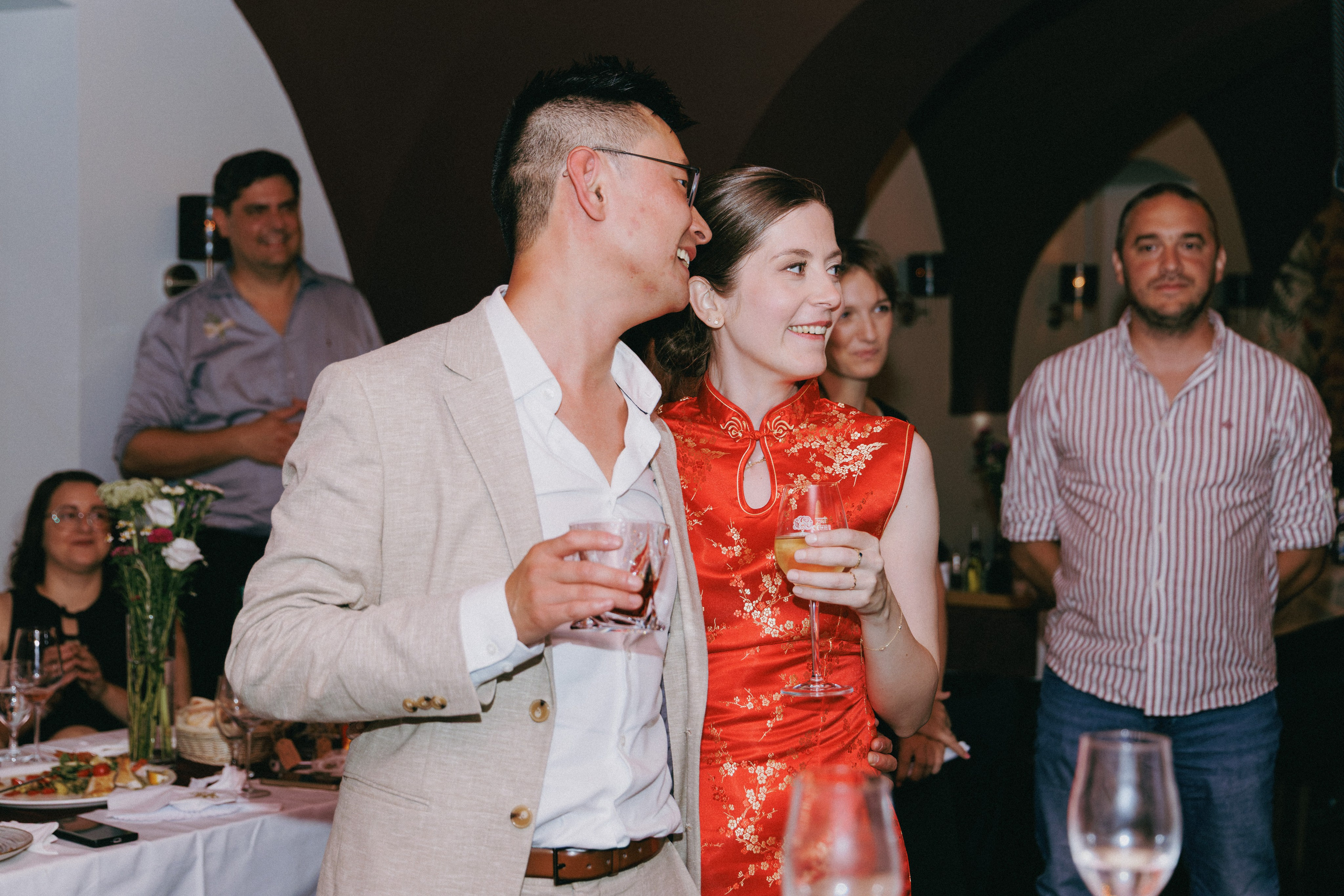 Danica i Charley - Venčanje u Novom Sadu, restoran Kruna Petrovaradin. Fotografisanje venčanja - Milan Luković
