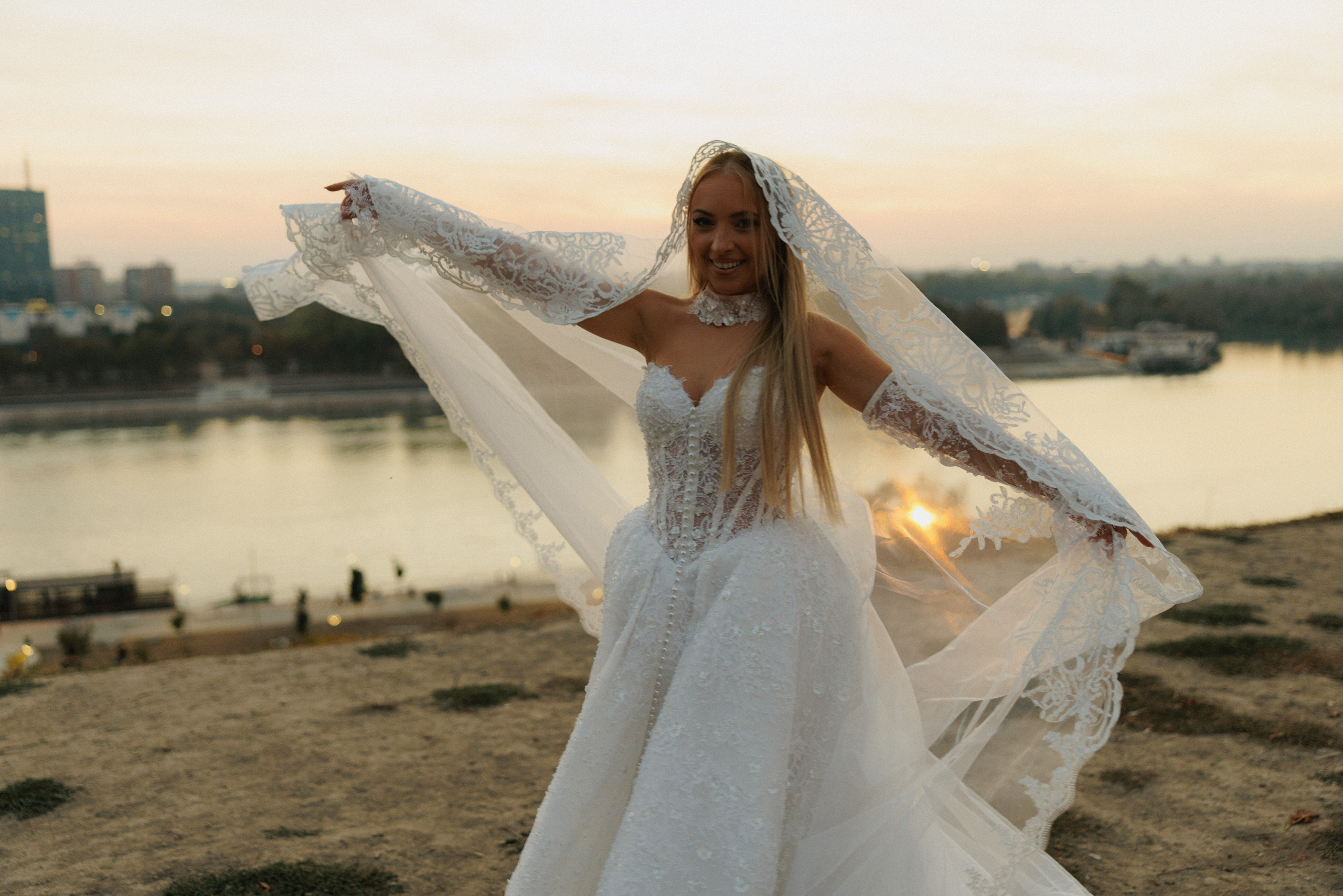 Tanja i Atanasios — Venčanje u hramu Svetog Save — Villa Avala S. Milan Lukovic professional wedding photographer
