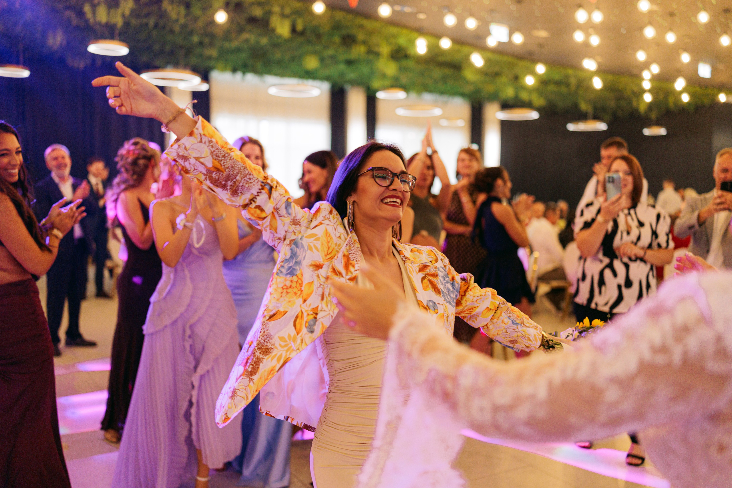 Nevena i Đorđe - Venčanje u Royal Gardenu - Čačak. Milan Lukovic professional wedding photographer