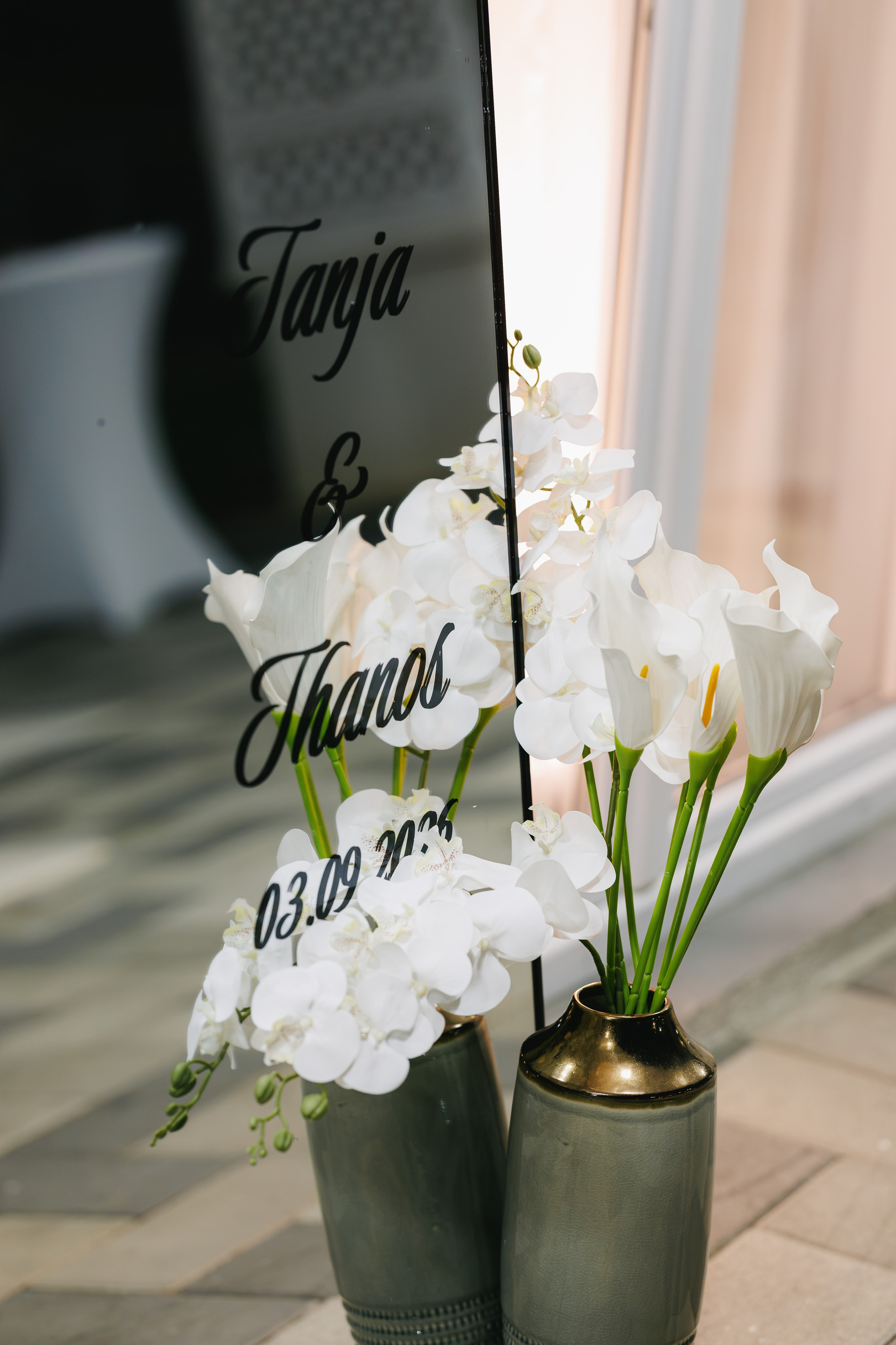 Tanja i Atanasios — Venčanje u hramu Svetog Save — Villa Avala S. Milan Lukovic professional wedding photographer