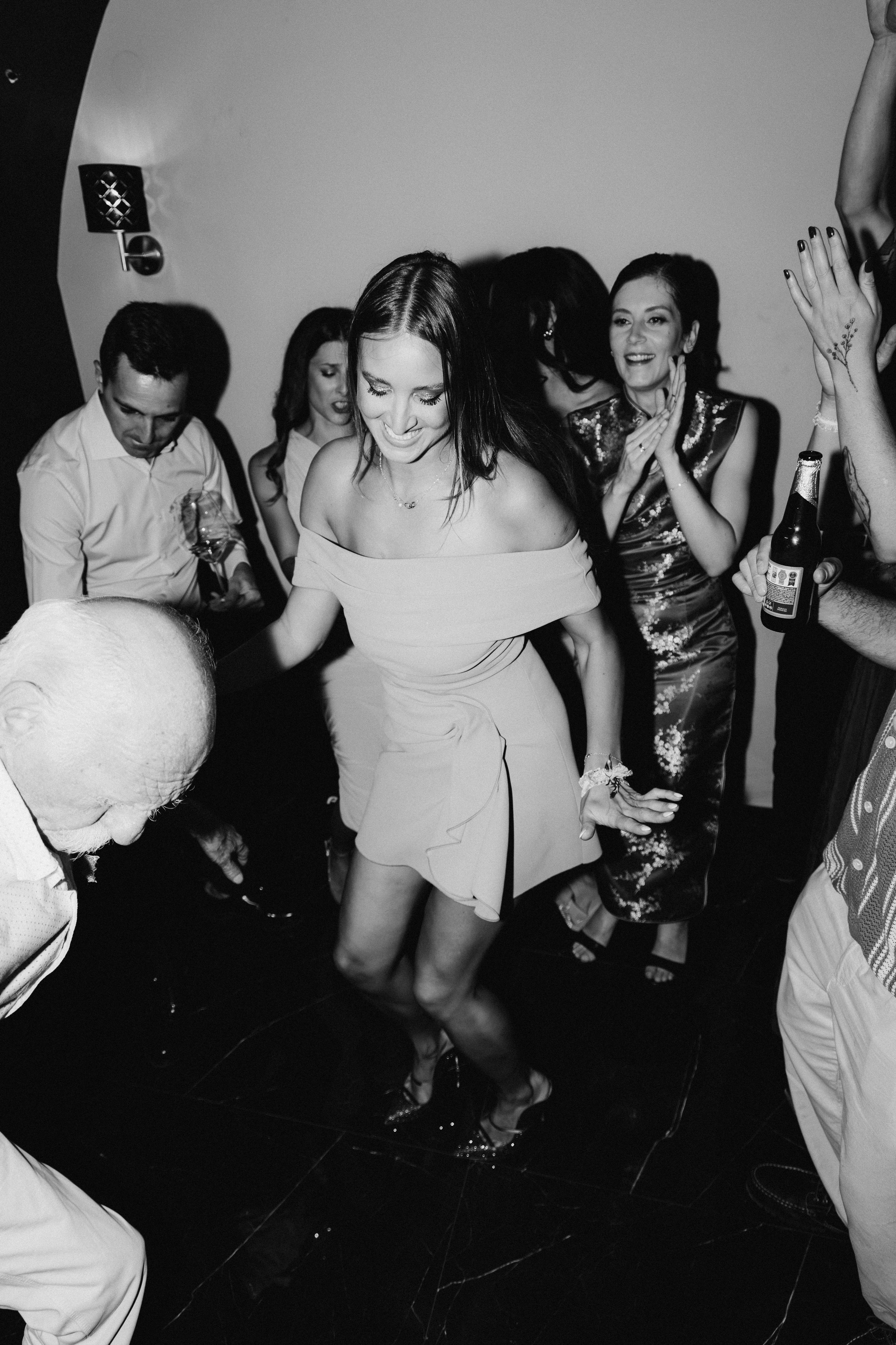 Danica i Charley - Venčanje u Novom Sadu, restoran Kruna Petrovaradin. Fotografisanje venčanja - Milan Luković