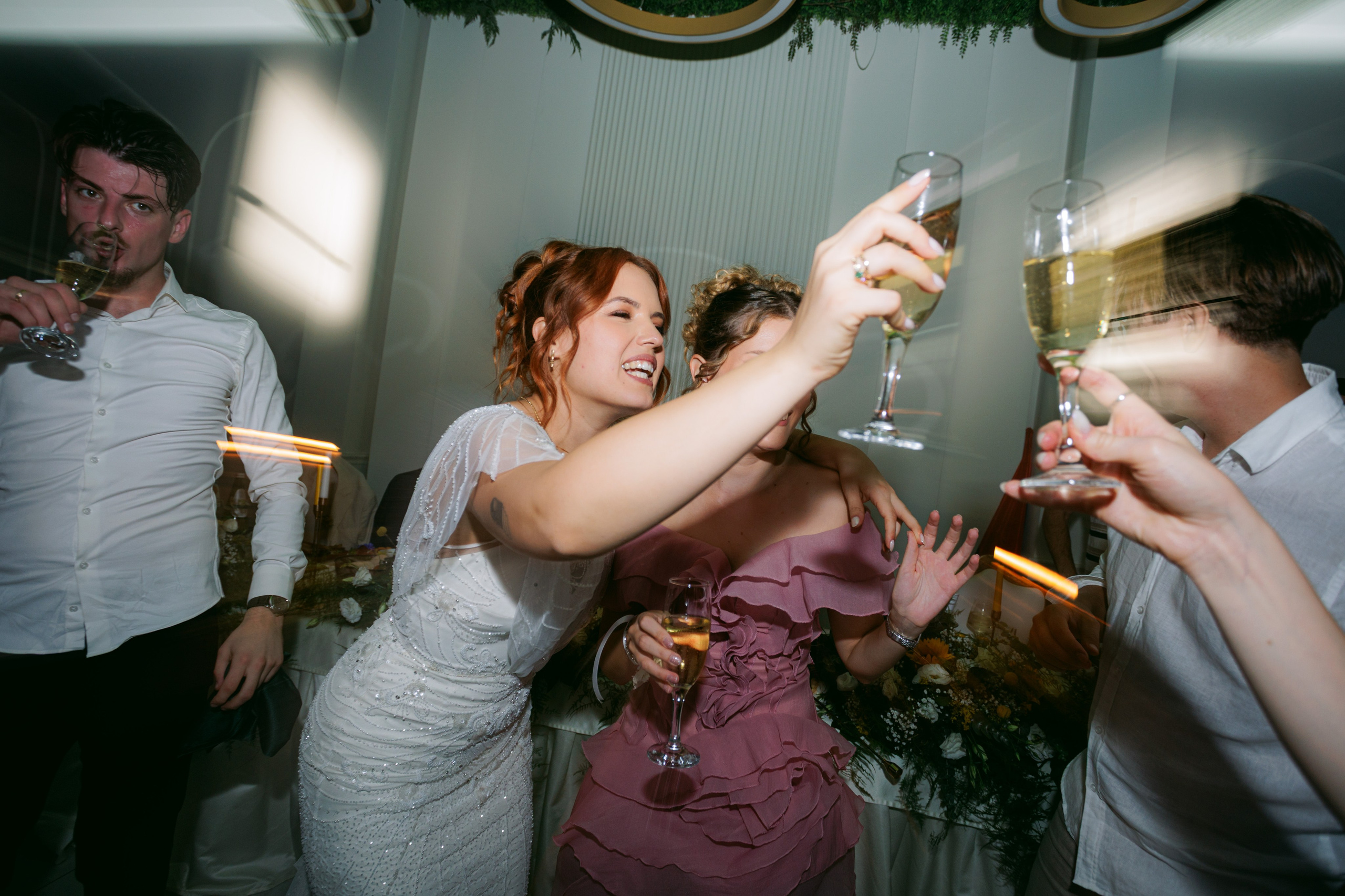 Nevena i Đorđe - Venčanje u Royal Gardenu - Čačak. Milan Lukovic professional wedding photographer