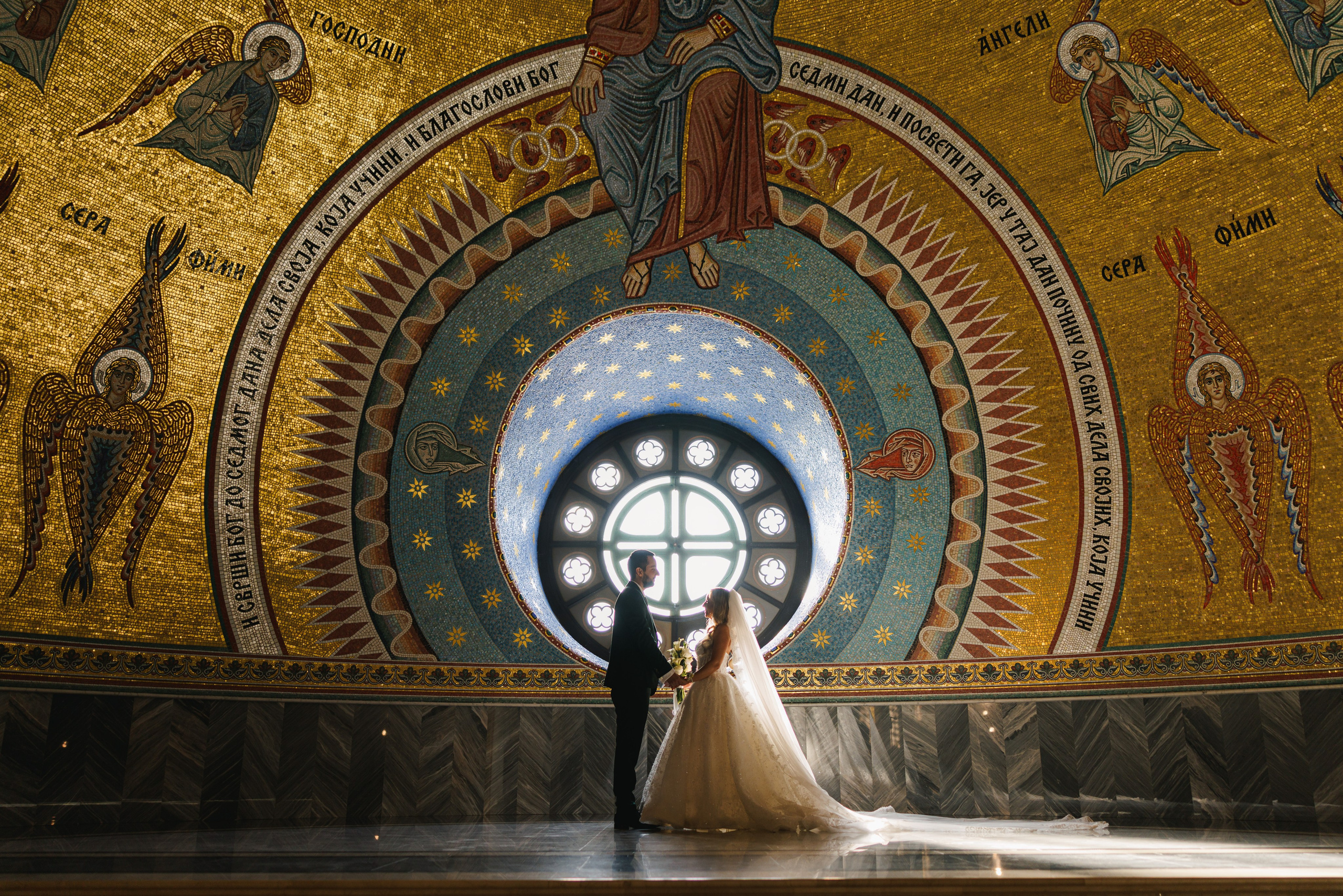 Tanja i Atanasios — Venčanje u hramu Svetog Save — Villa Avala S. Milan Lukovic professional wedding photographer