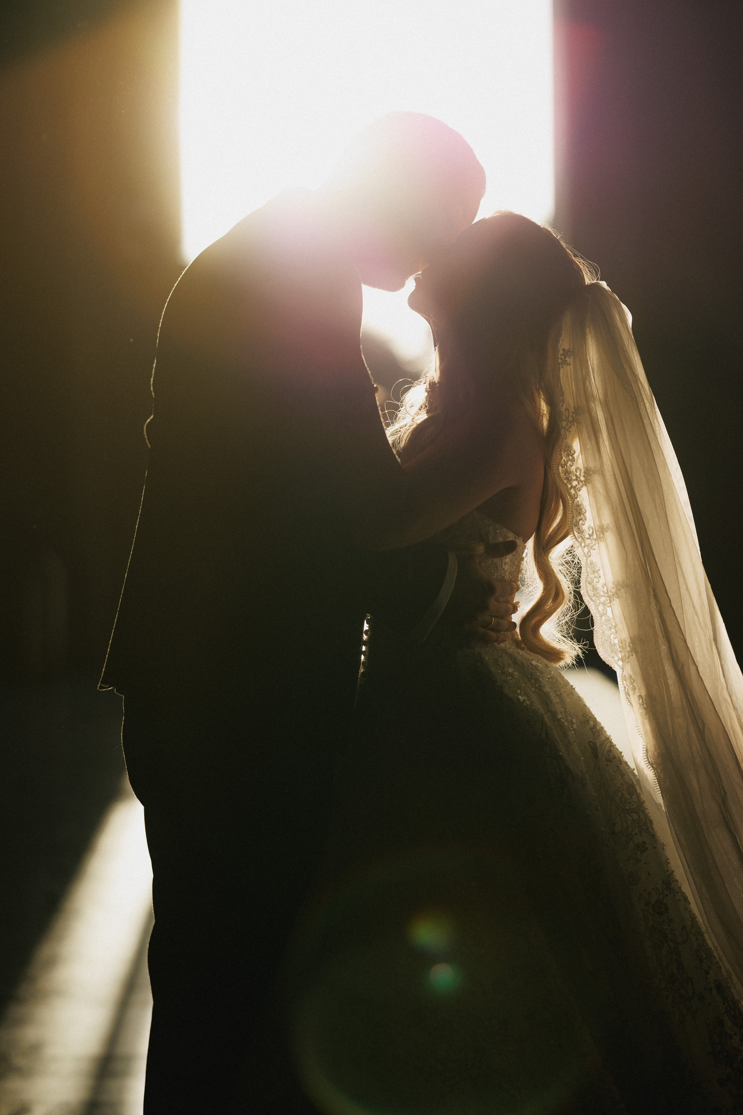 Tanja i Atanasios — Venčanje u hramu Svetog Save — Villa Avala S. Milan Lukovic professional wedding photographer