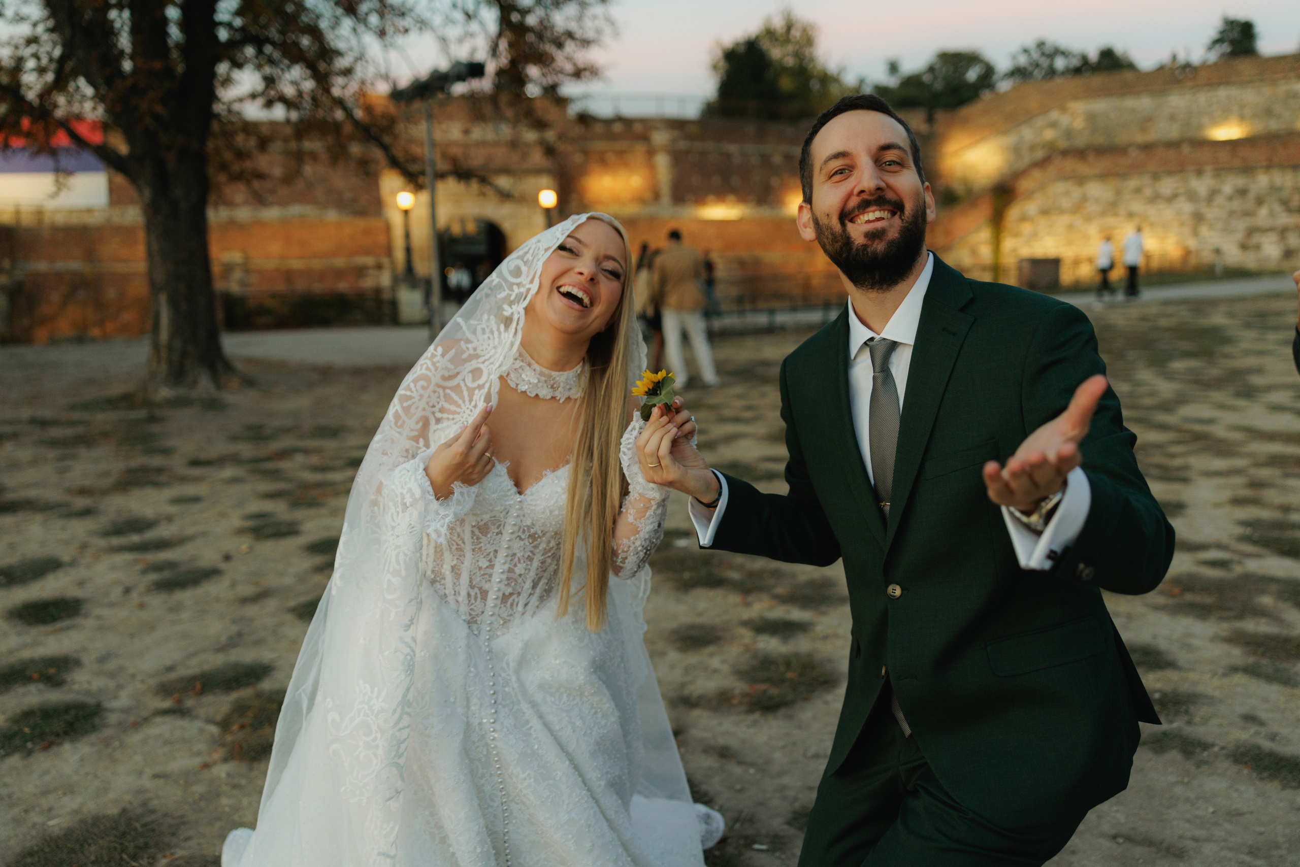 Tanja i Atanasios — Venčanje u hramu Svetog Save — Villa Avala S. Milan Lukovic professional wedding photographer