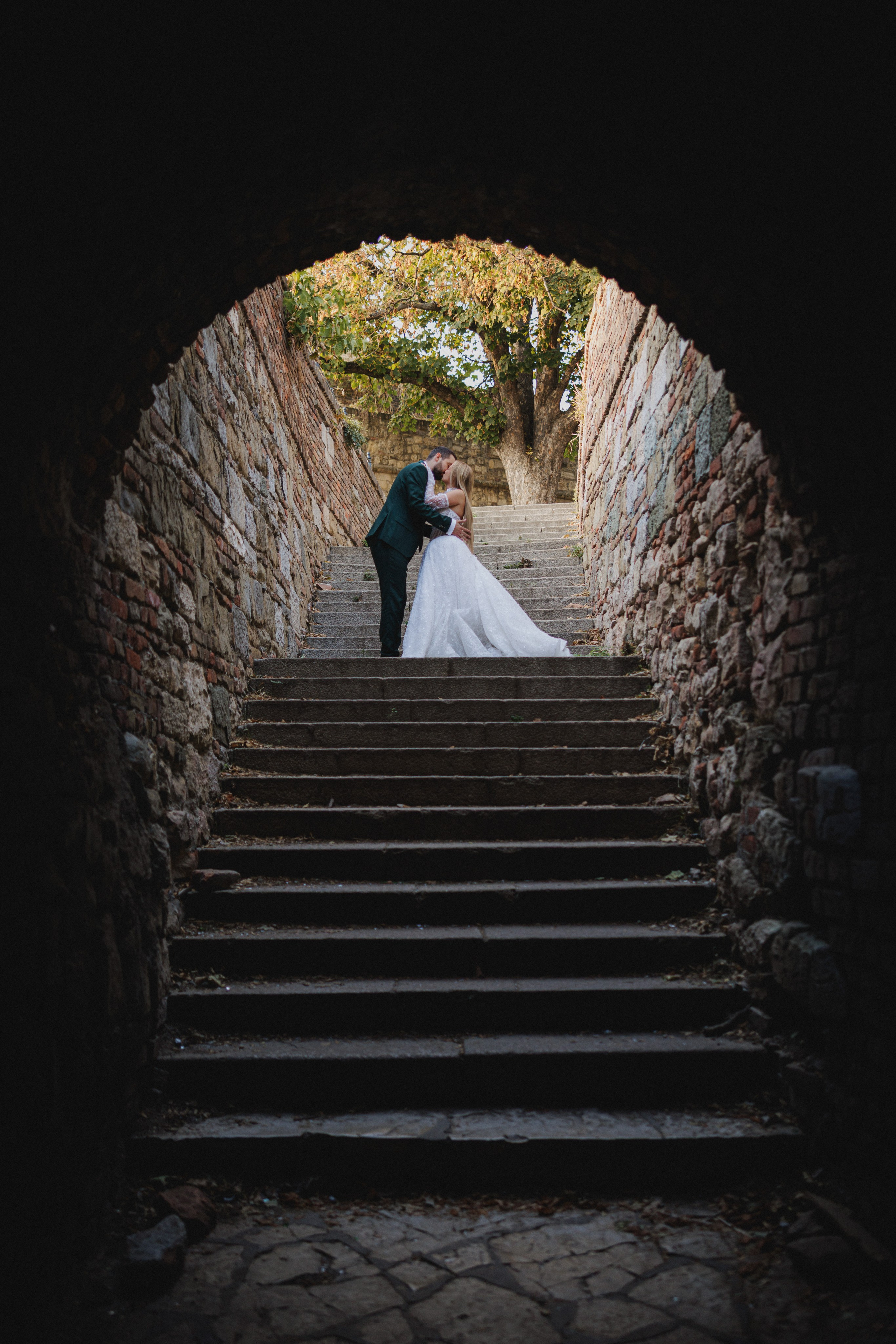 Tanja i Atanasios — Venčanje u hramu Svetog Save — Villa Avala S. Milan Lukovic professional wedding photographer