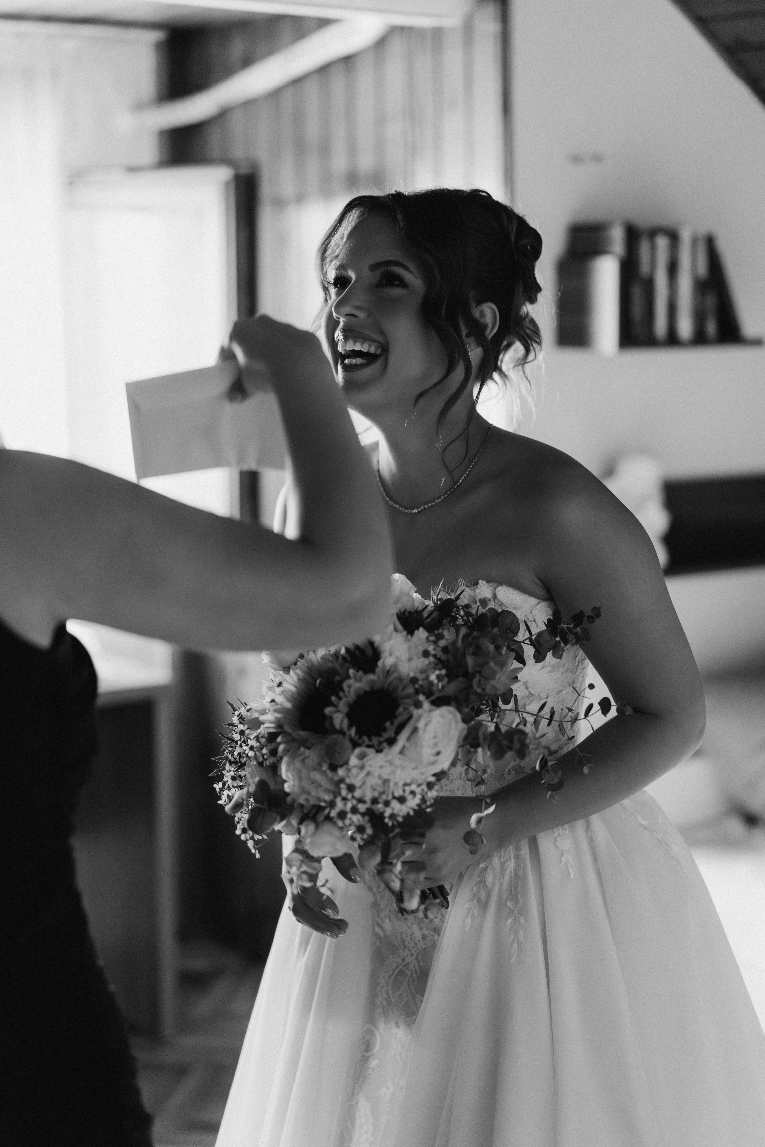 Nevena i Đorđe - Venčanje u Royal Gardenu - Čačak. Milan Lukovic professional wedding photographer