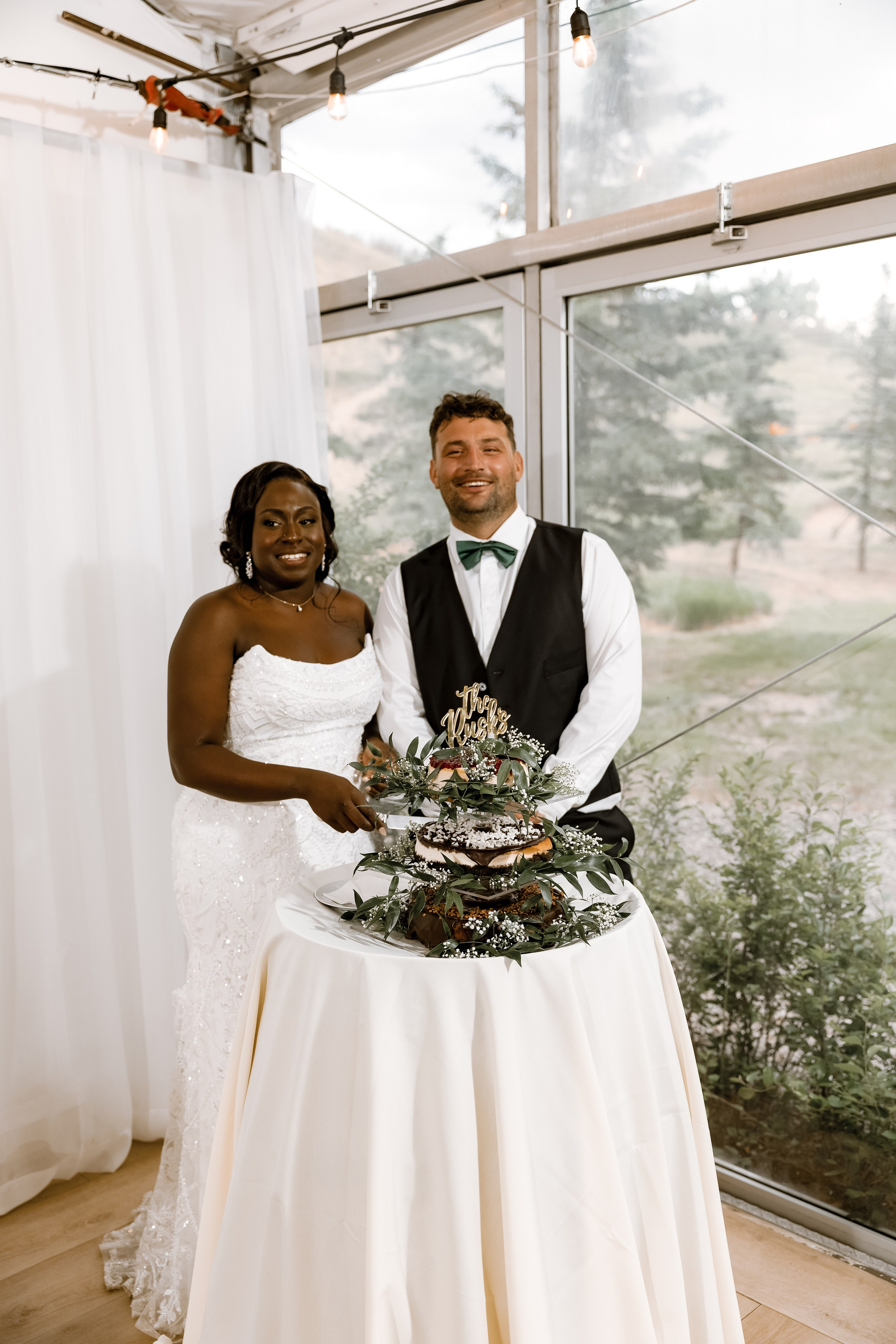 Joshua & Jessica. Photographer Stanislav Antonov