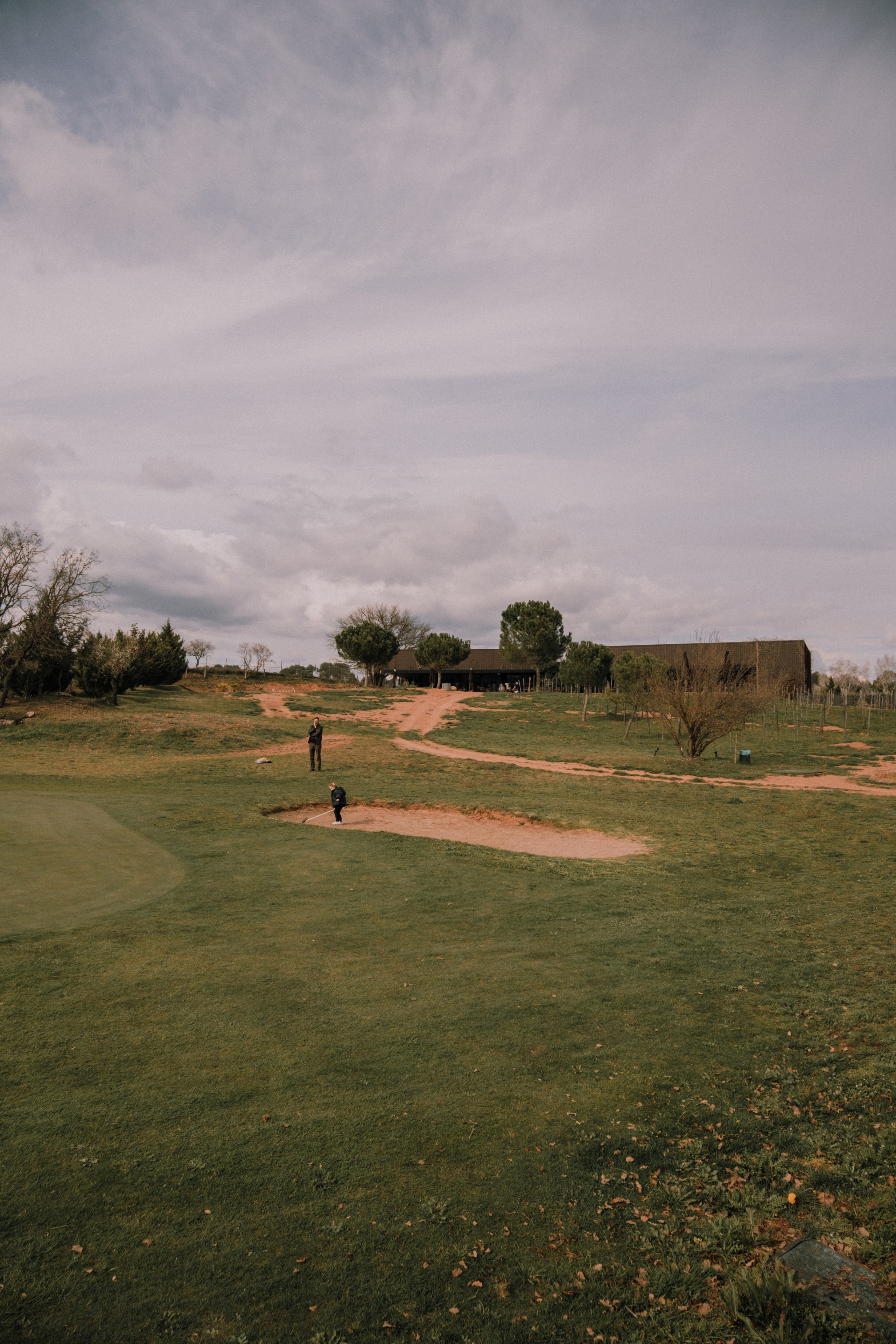 Sesión familiar en el bosque. Fotografía profesional en Calafell - Elena Medvedeva