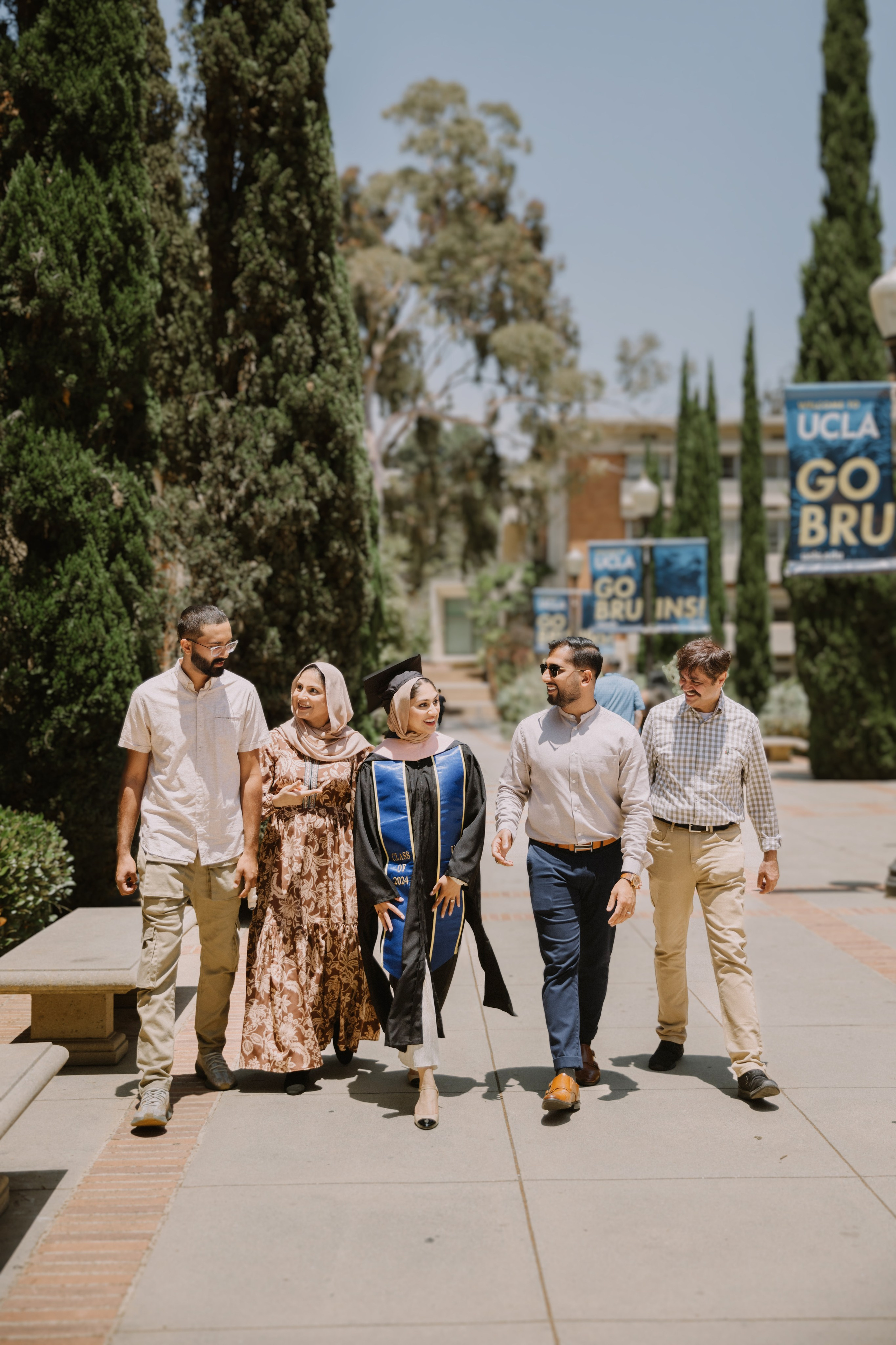 UCLA Graduation Photoshoot | Taya Frank. Southern California Family and Couple Photographer
