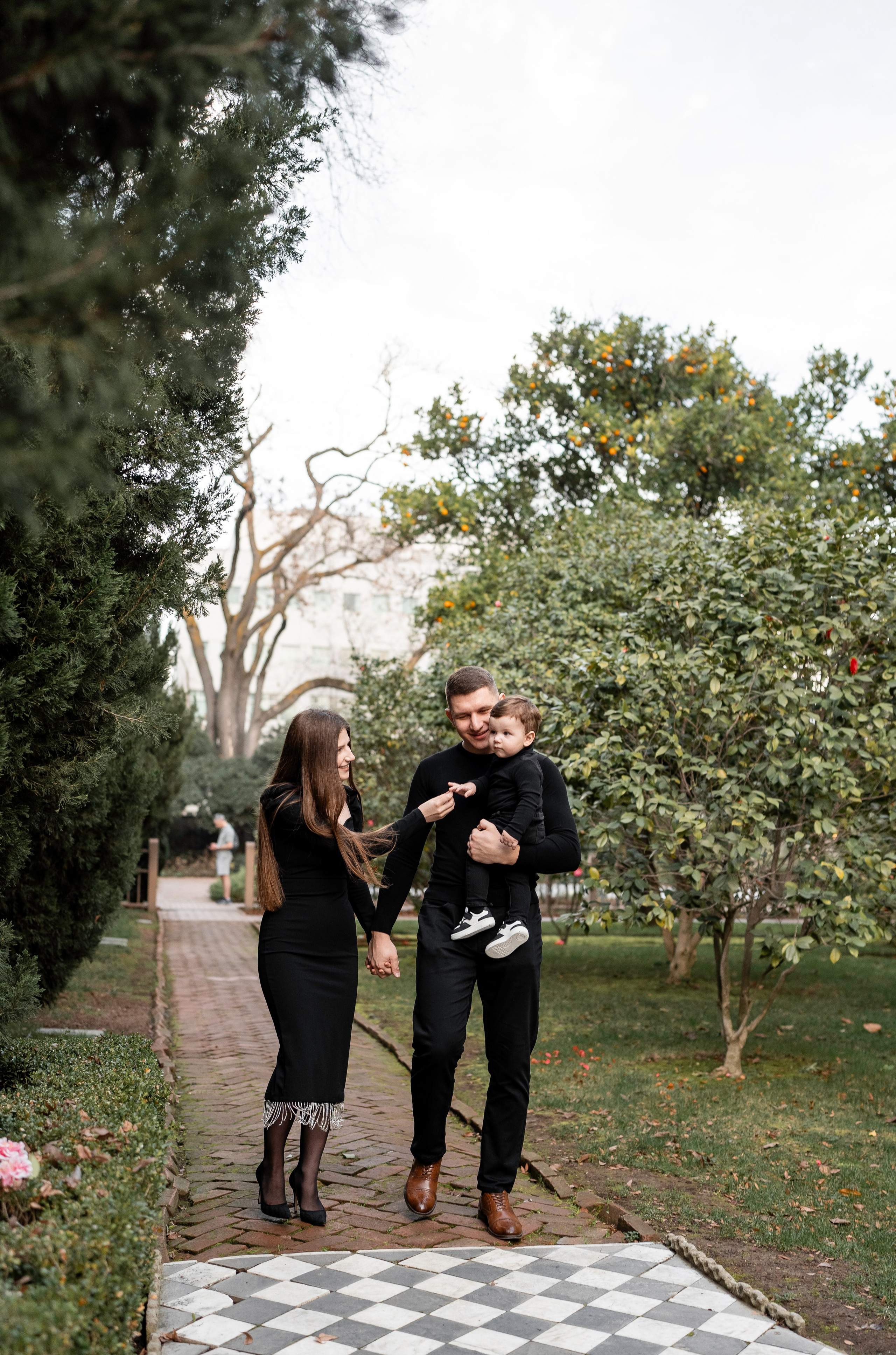 Artem, Nadia & Elisha. Family photographer in Sacramento | Sofia Pavenko