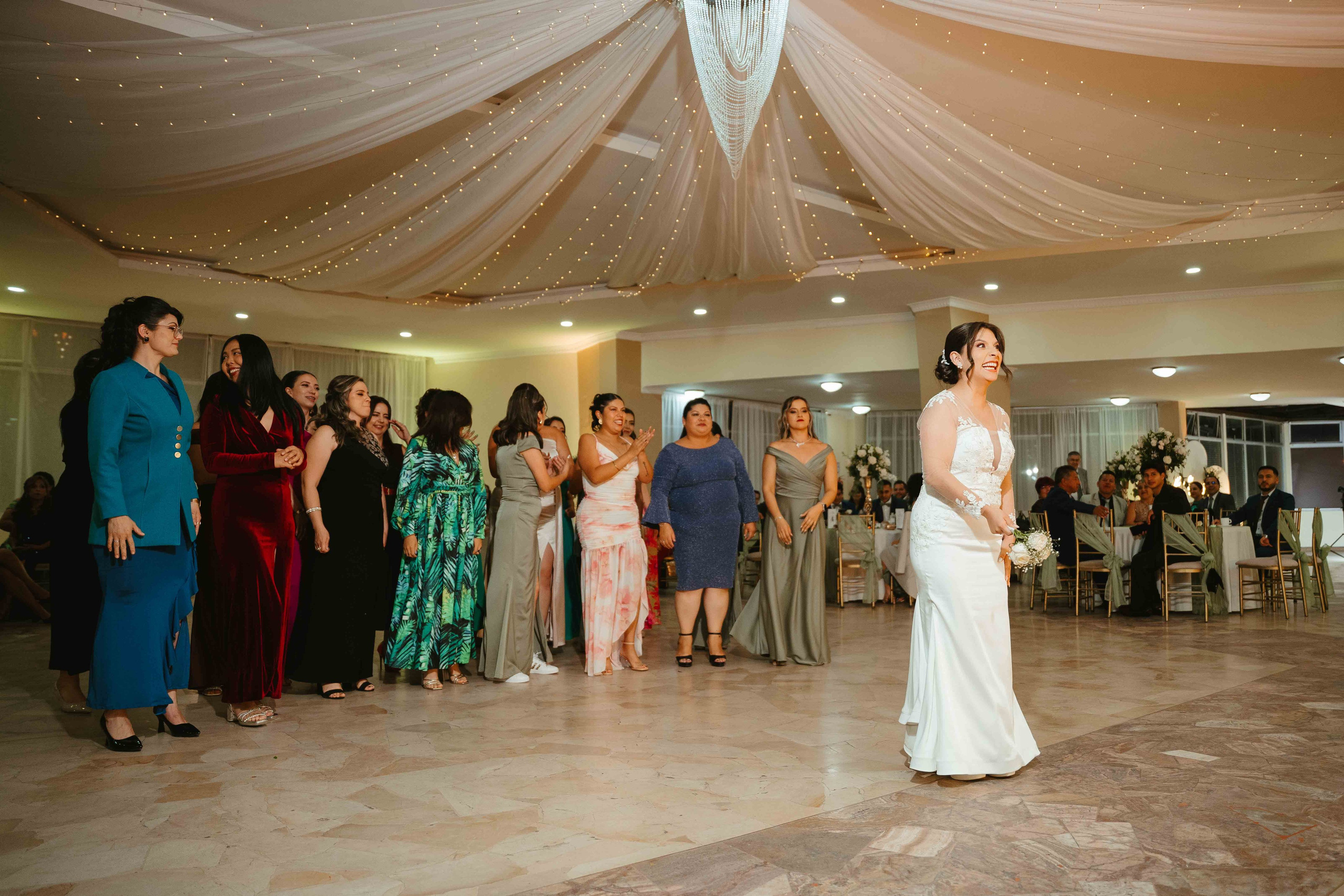 Boda de Kelvin y Yari en Loja | Fotografía y Filmación por Piero Alvarez. Fotógrafo de bodas en Loja Ecuador | Piero Alvarez PH