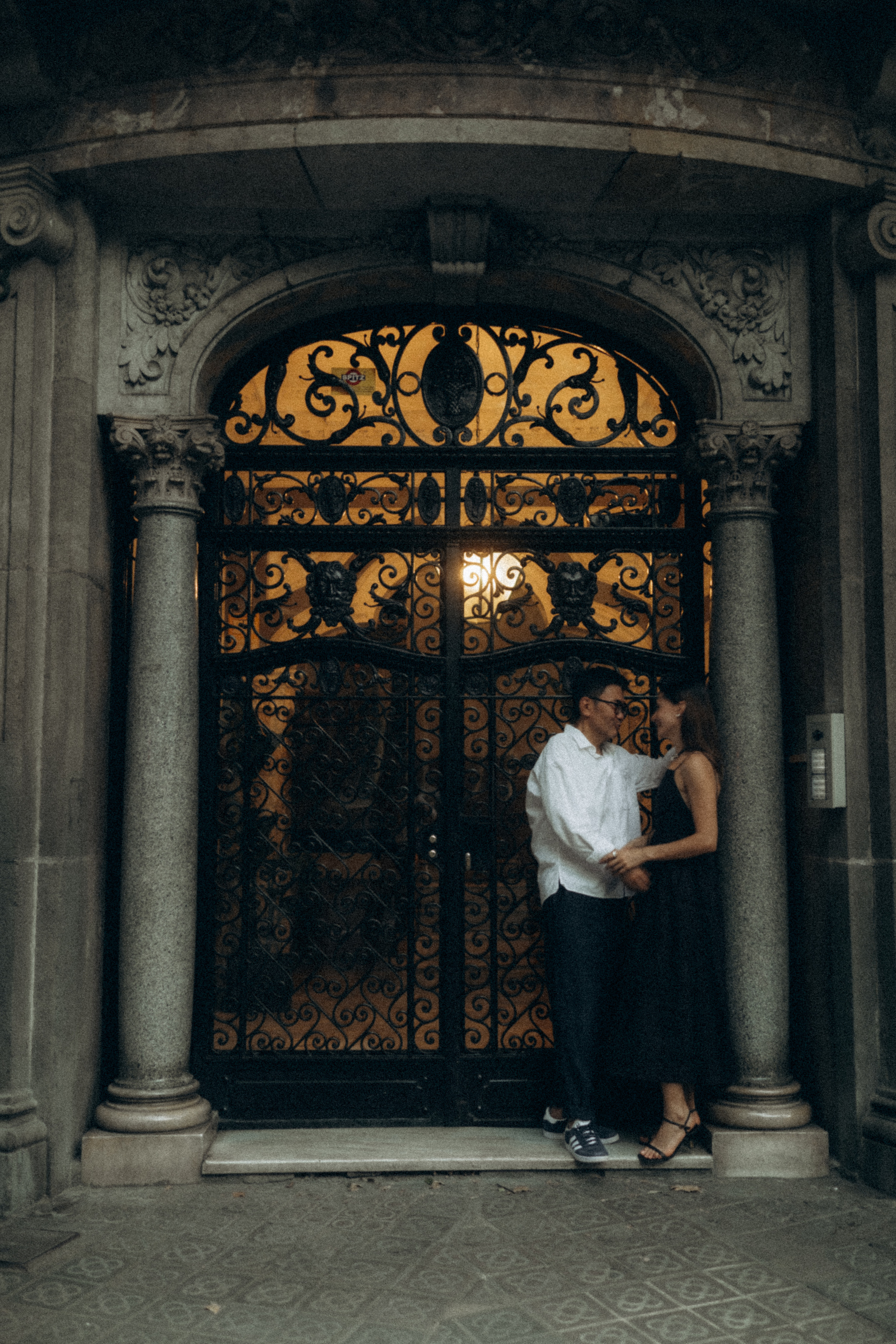 Alexandra & Andrei. Paola wedding photographer / videographer in Barcelona