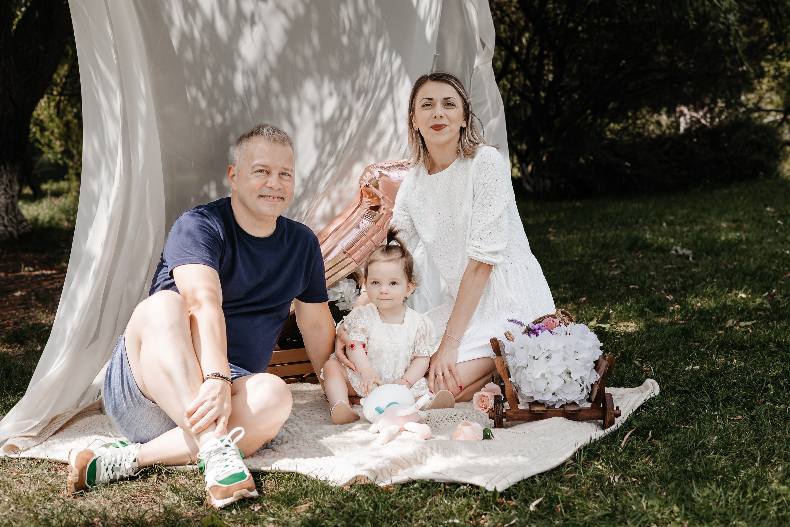 Anișor. Fotograf Profesionist Piatra Neamț, Roman, Târgu Neamț, Bicaz, Neamț | Studio, Nuntă, Botez, Eveniment | FotoACTIV