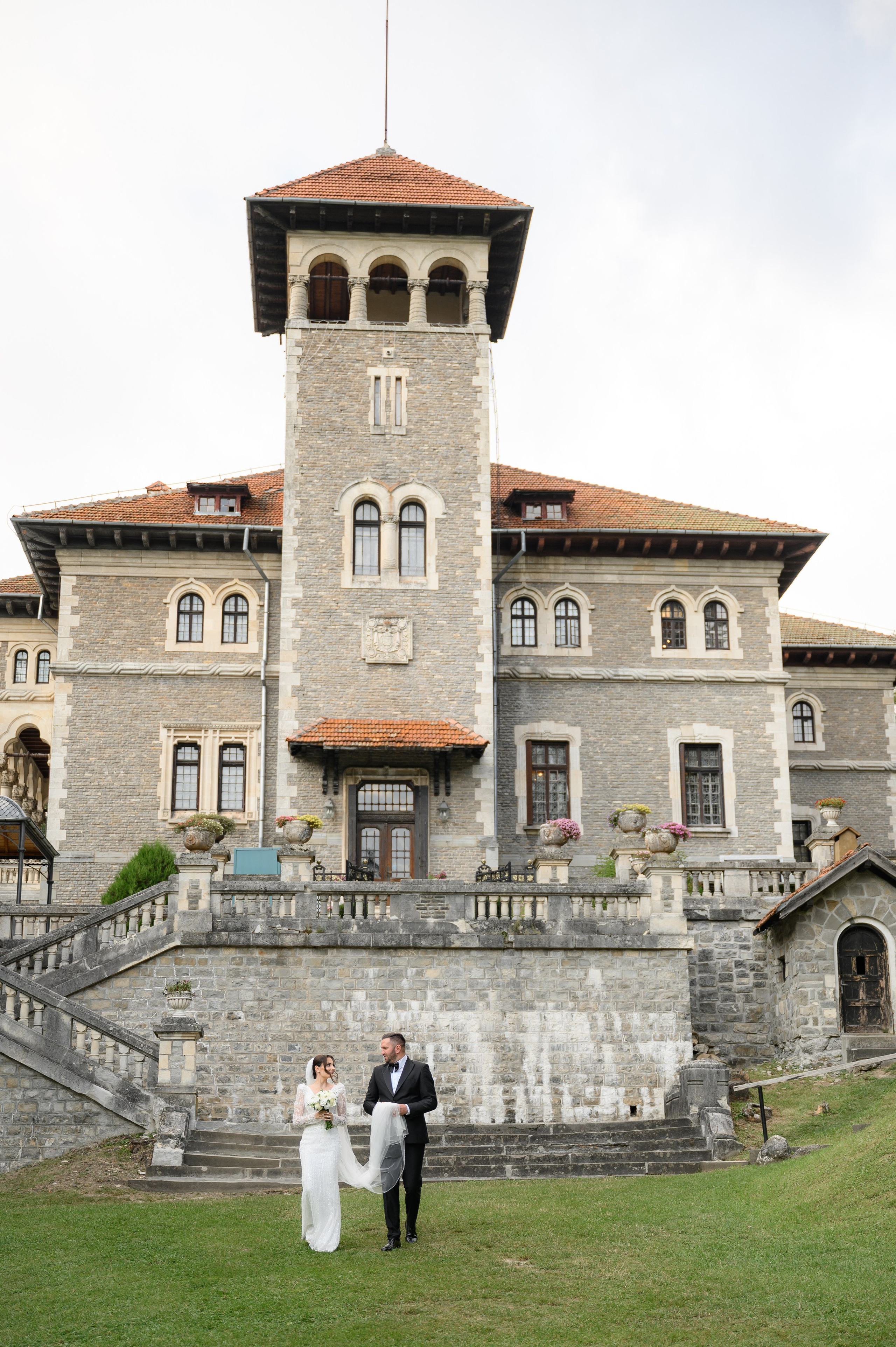 Mălina & Silviu – ședință foto la Castelul Cantacuzino | Fotograf nuntă