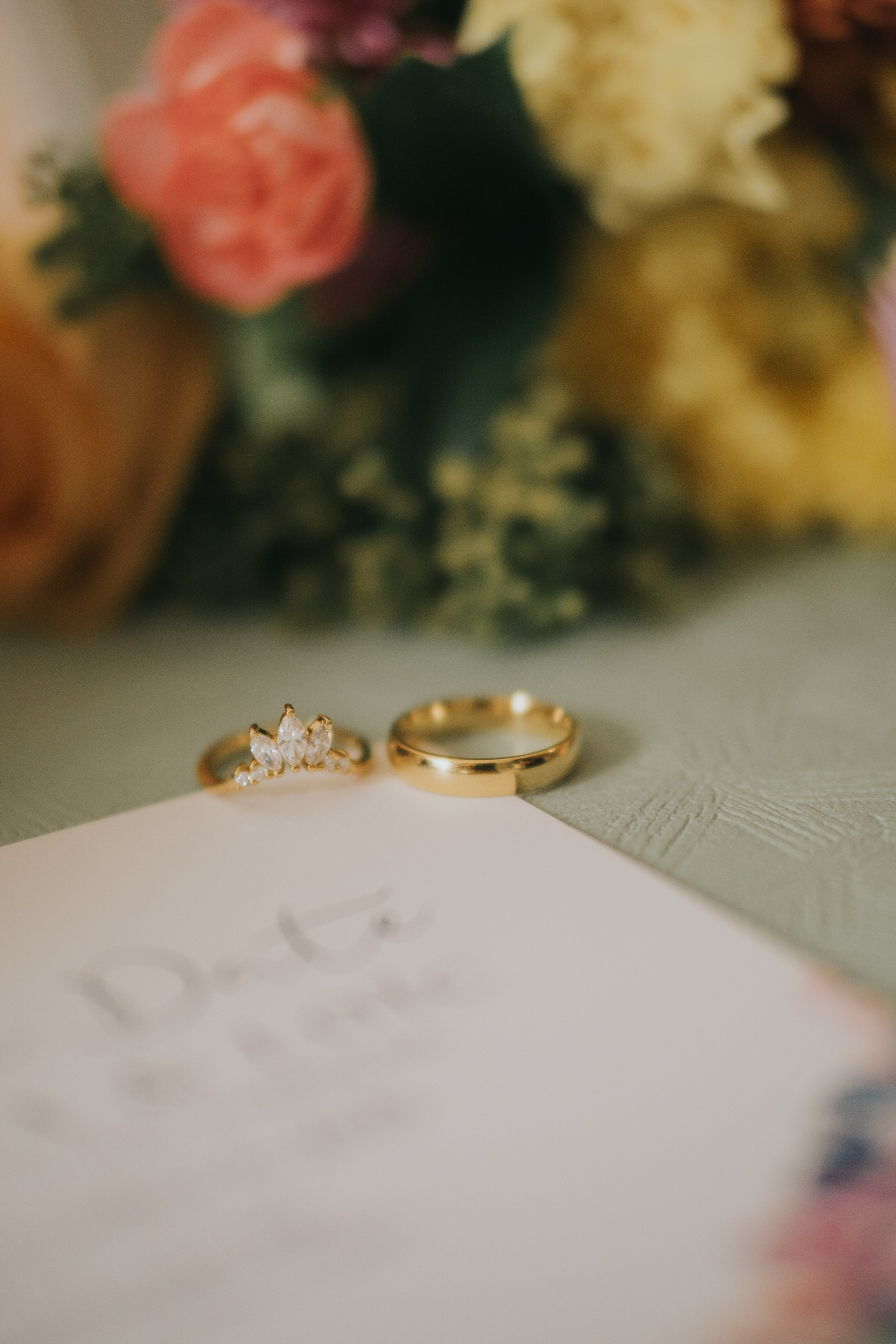 Wedding of Cassandra and Loïc in Beaconsfield, Montreal. Wedding and Family Photography Montreal Muriel Oe Photo