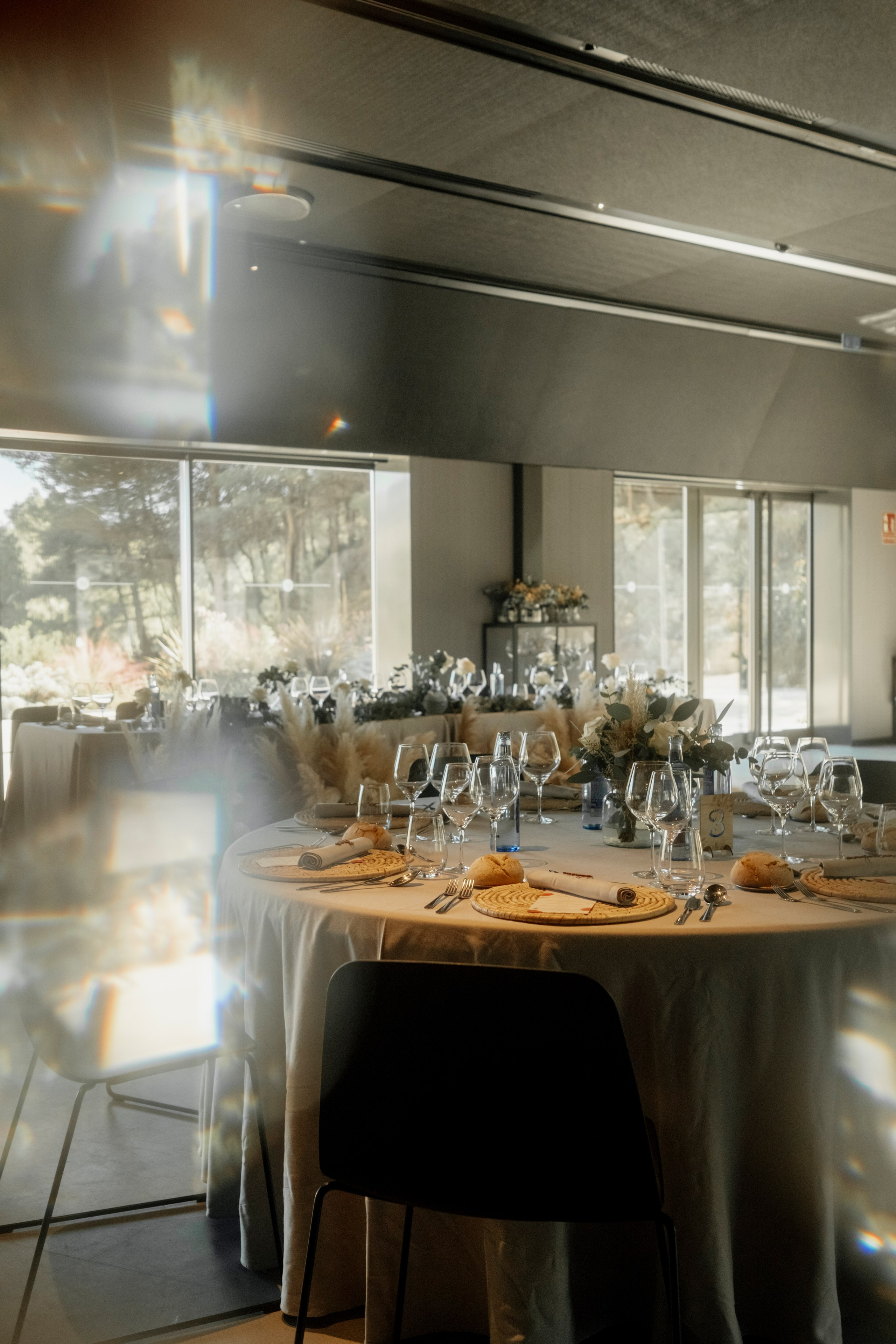 Dasha & Ister. Vivood Landscape. Paola fotógrafo / videografo de bodas en Barcelona