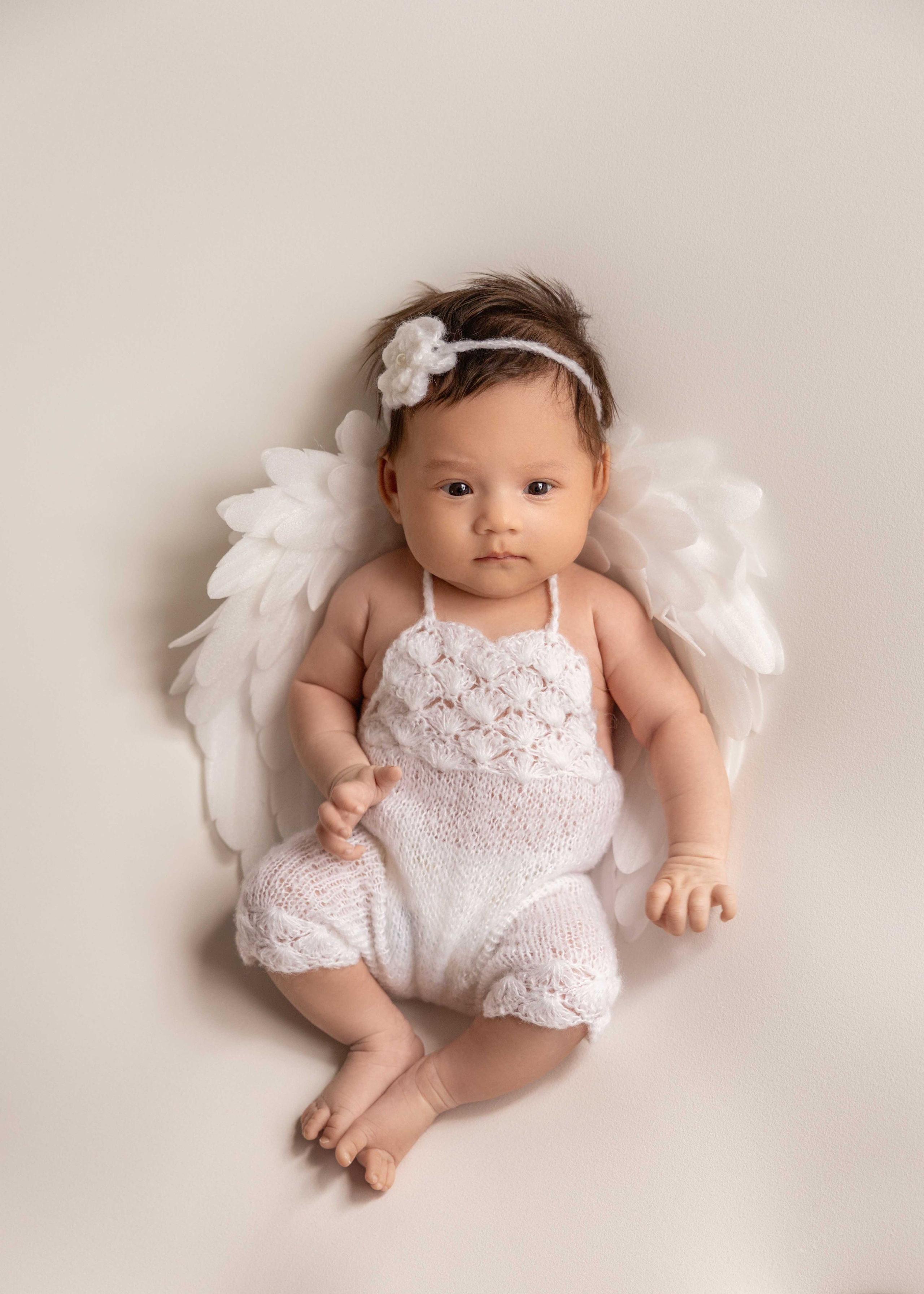 Newborn photos. Newborn photographer in Tampa Bay Area, FL