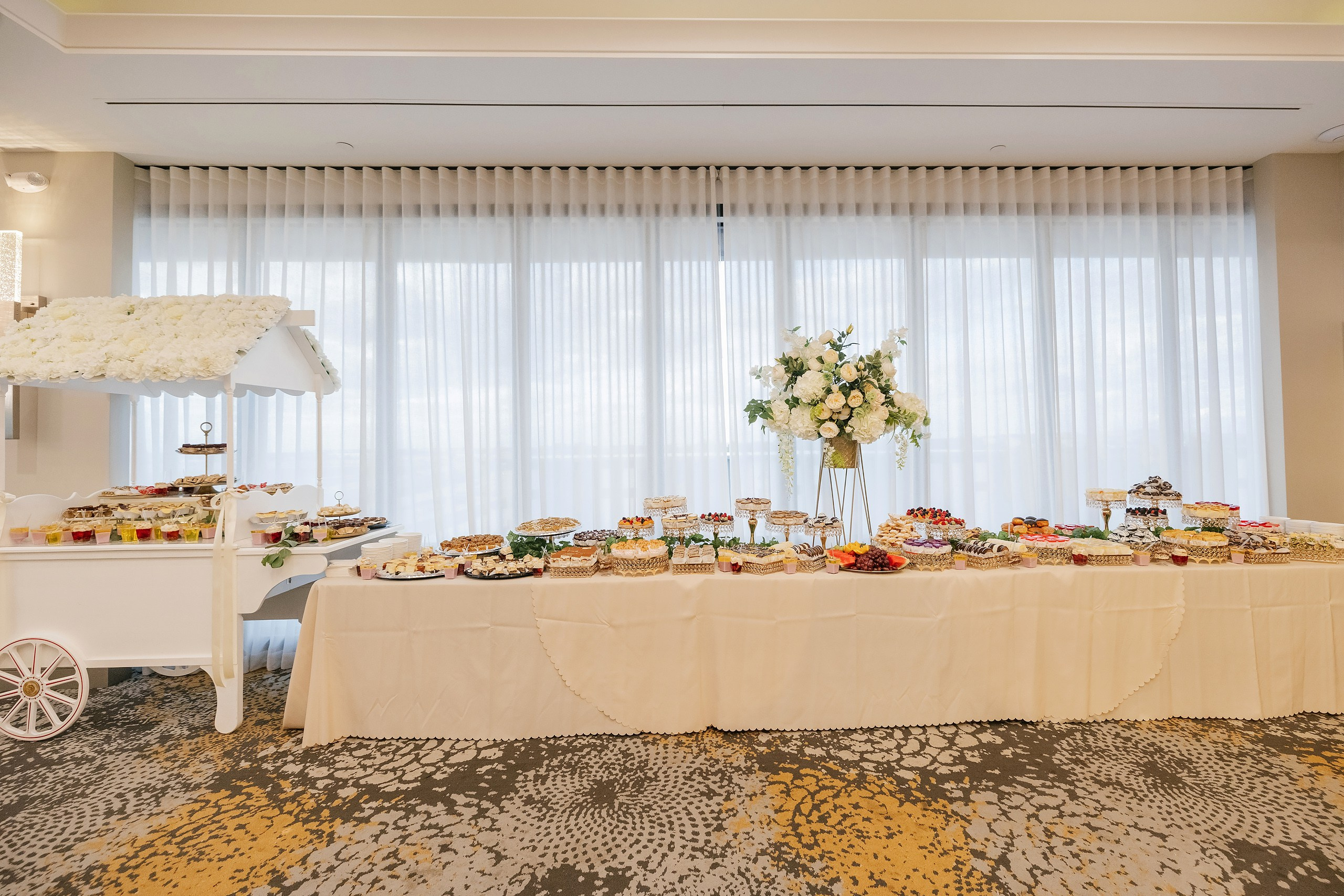 09.06.2025 Wedding. Wedding family event photographer in Chicago Nick Yushevich