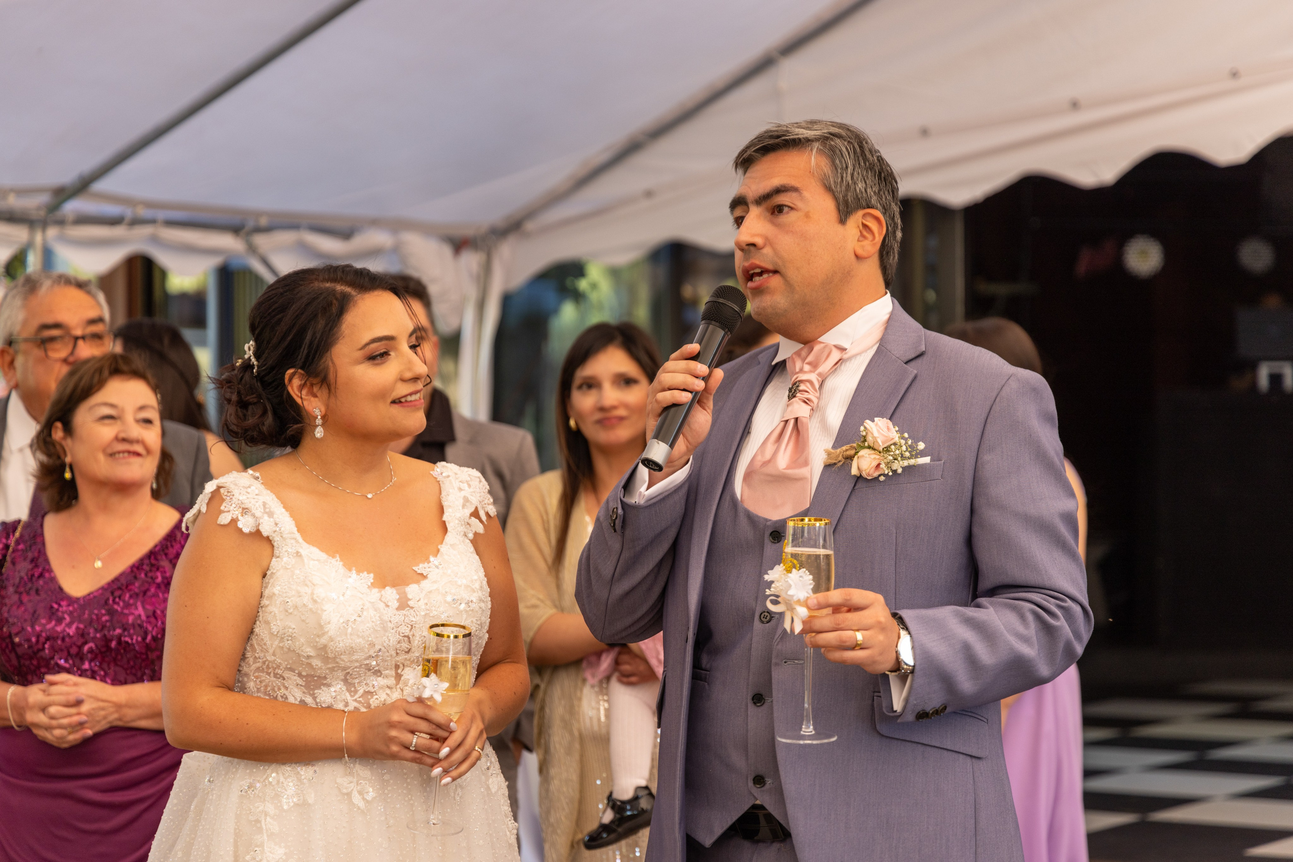 Katherin y Daniel. Dinka & Emilio - El arte de preservar lo que no se repite