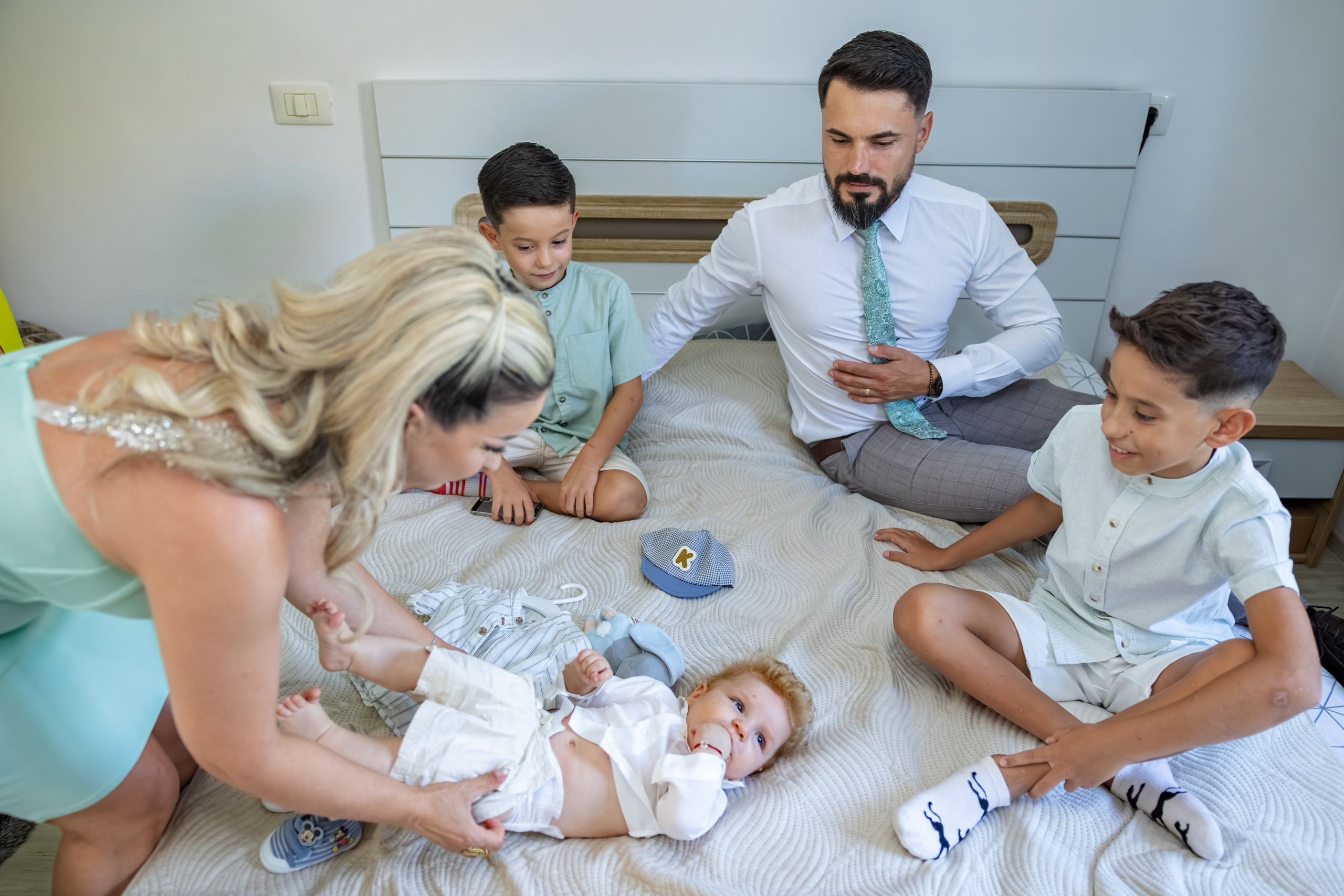 Eric Ionut. Moments By Gub