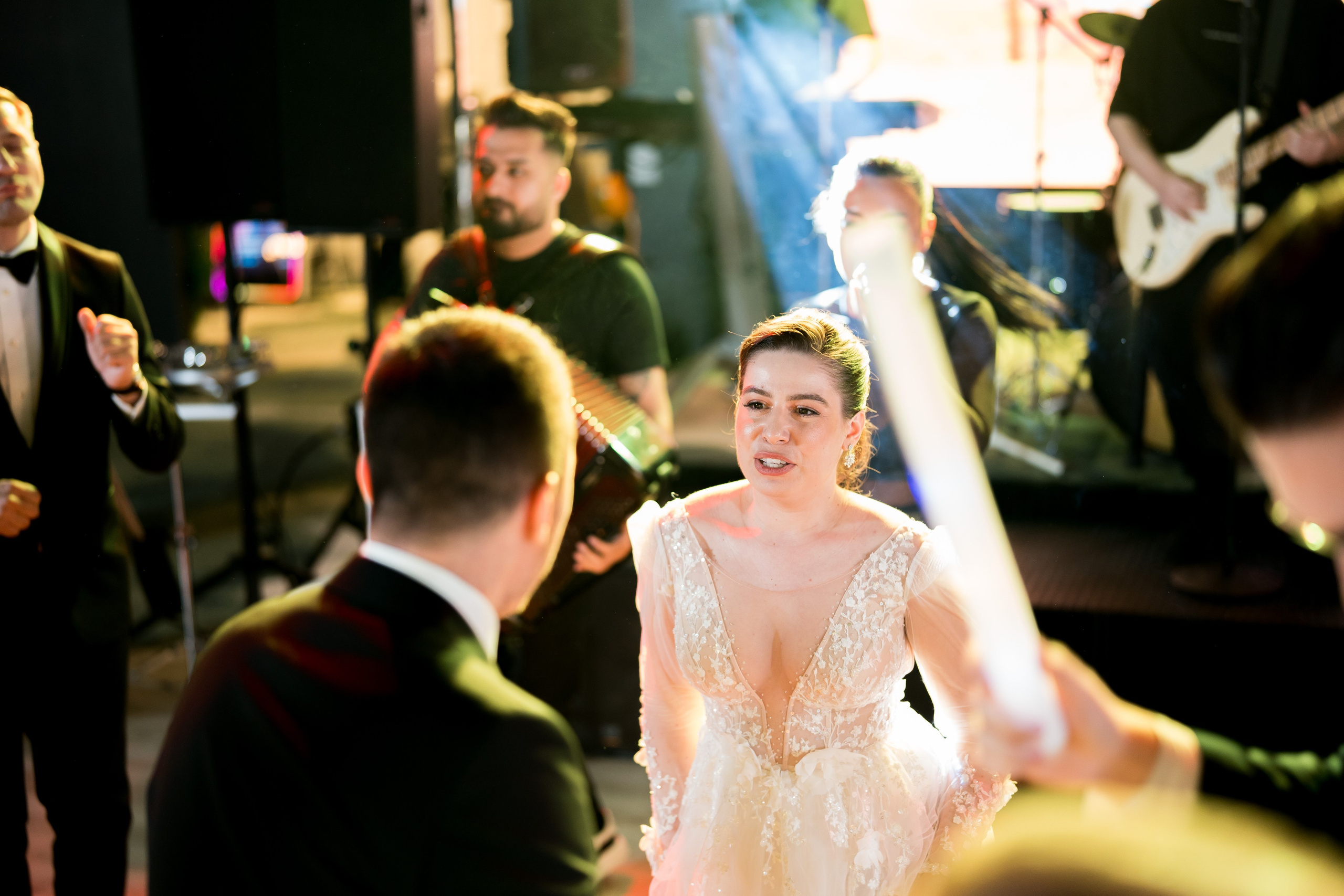 PARTY. Gabriel Florea — Fotograf nuntă București