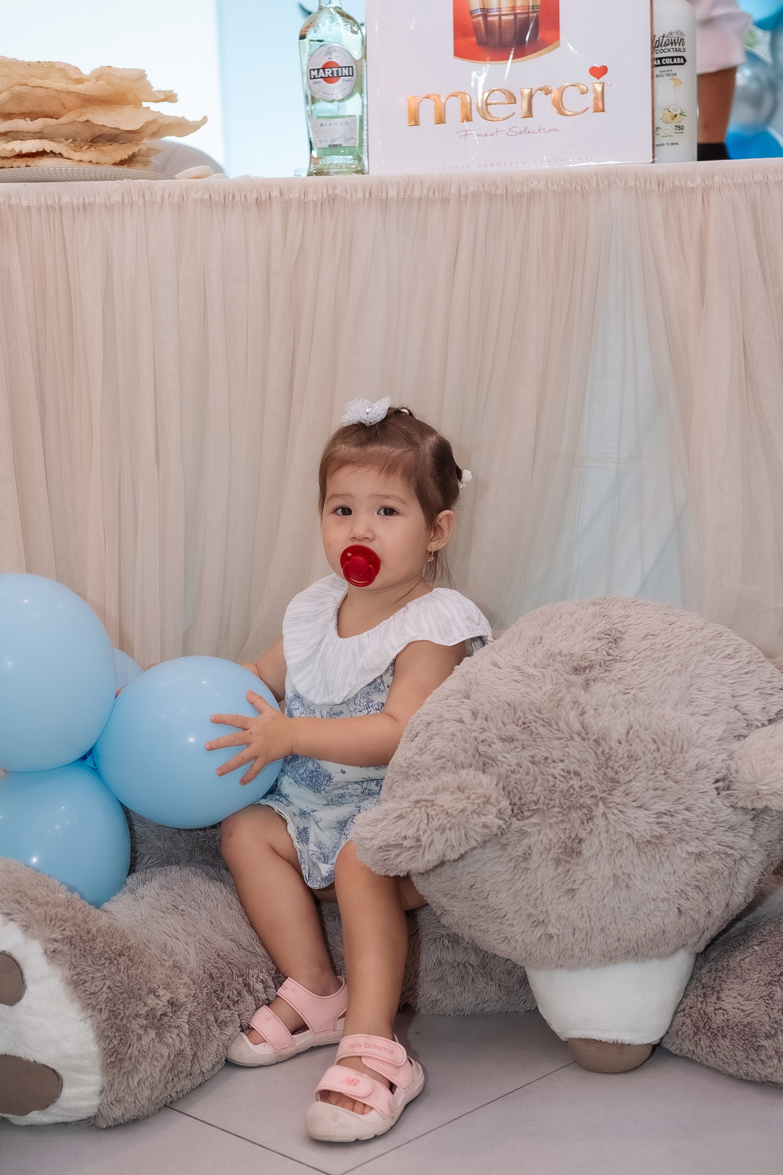 Тео дома и в ресторане. Фотограф беременности, ньюборн и годовасиков в Корее Жанна Хан