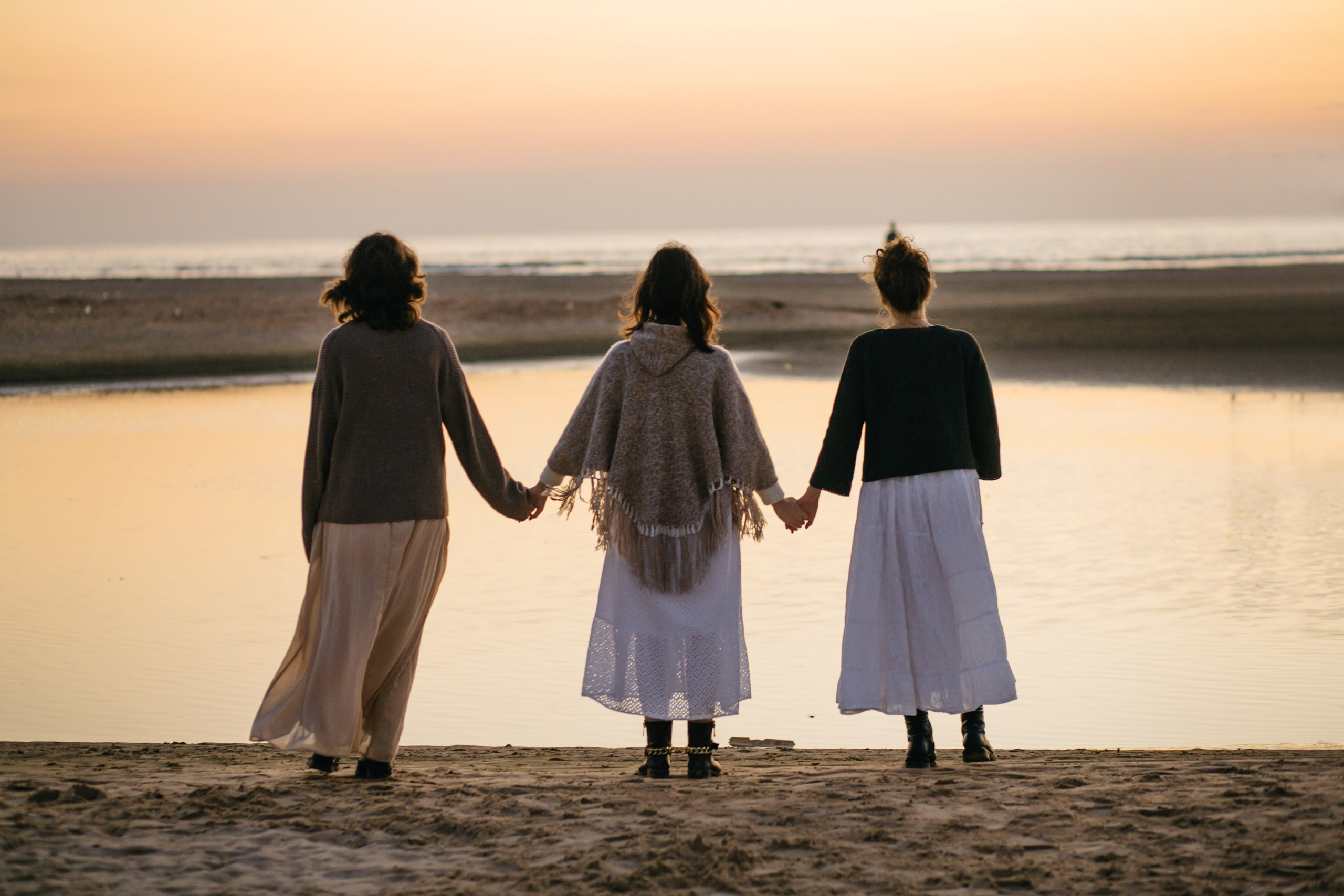 3 sisters Netanya. Family photographer in Israel