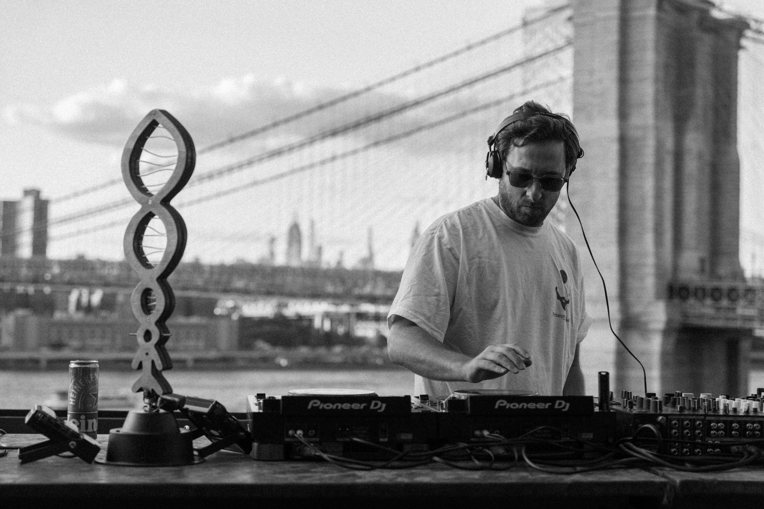 Chetana sunset sessions (@chetanaworld). Photographer New York / Los Angeles