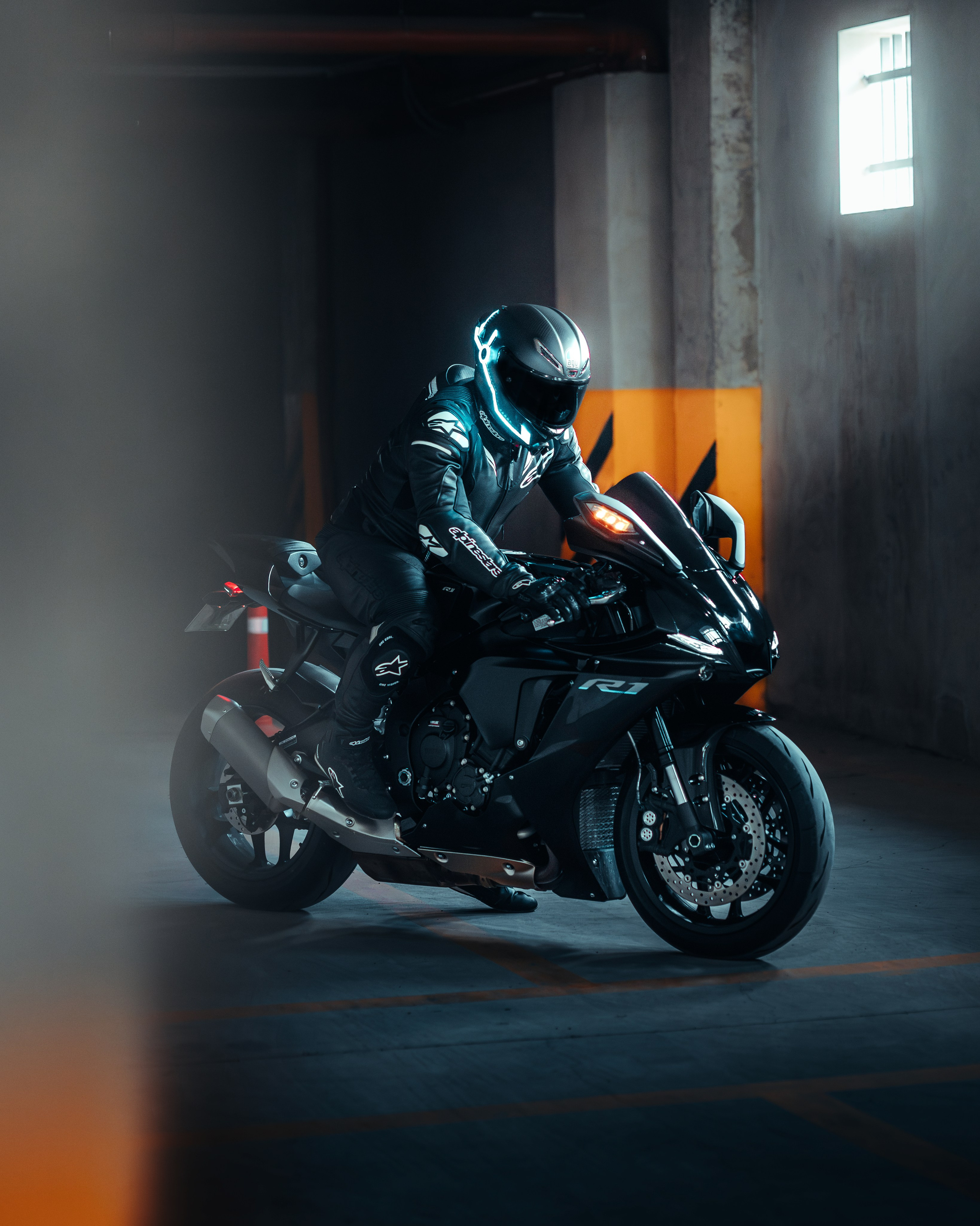 G E O R G E. Bspander