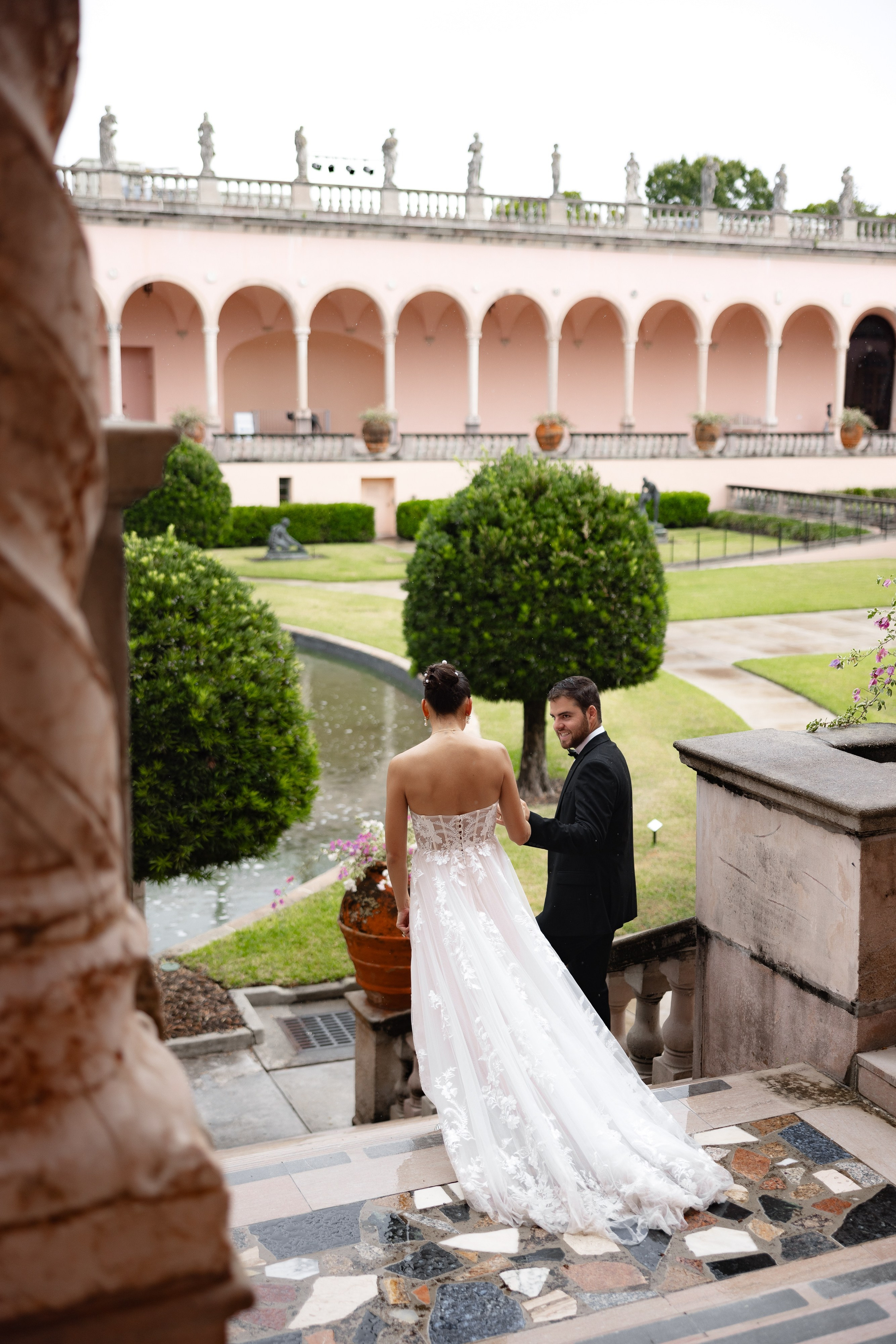 Intimate Elopement photoshoot. Ringling. Photographer Anastasia Nagibina