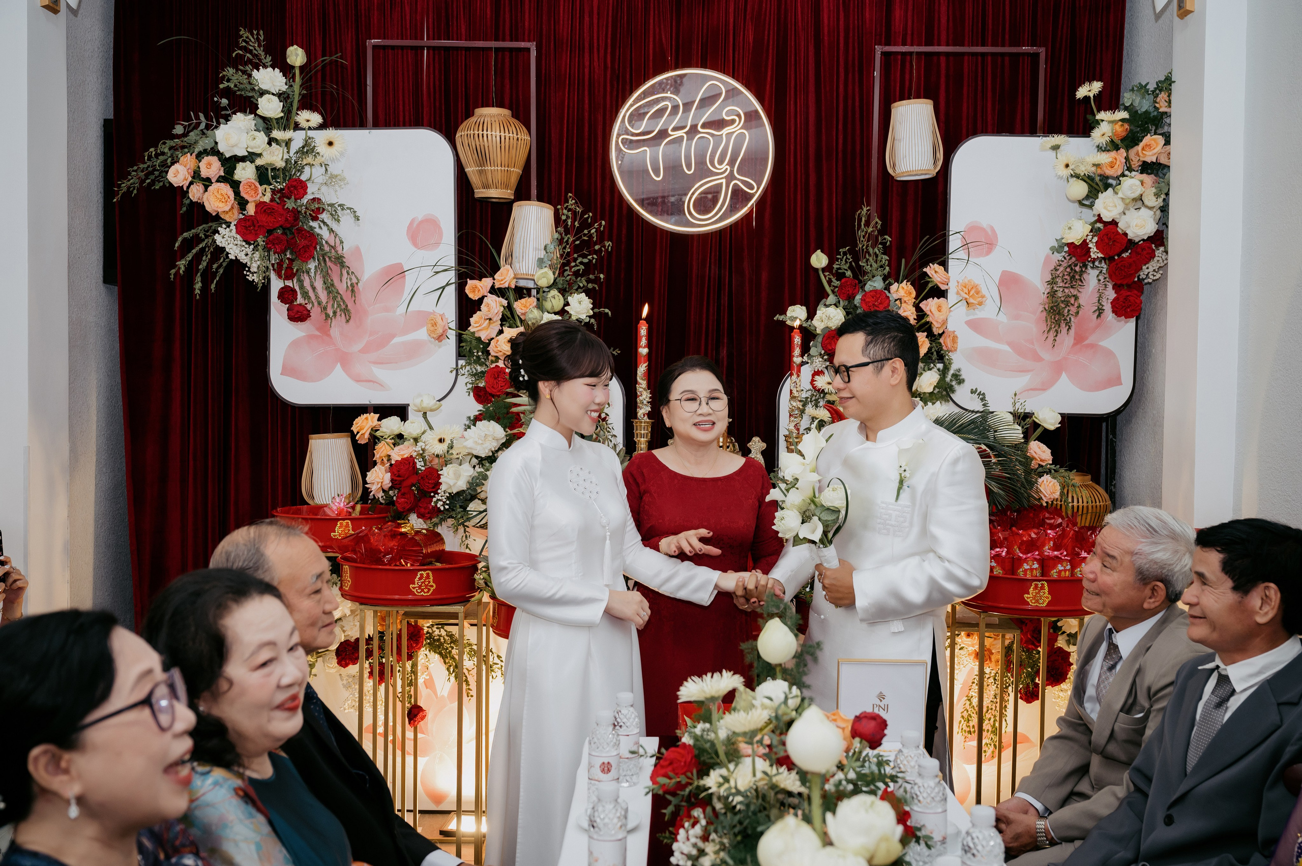 LÊ HÙNG & PHƯƠNG NGHI. Nhiếp ảnh gia đám cưới hàng đầu tại Thành Phố Hồ Chí Minh