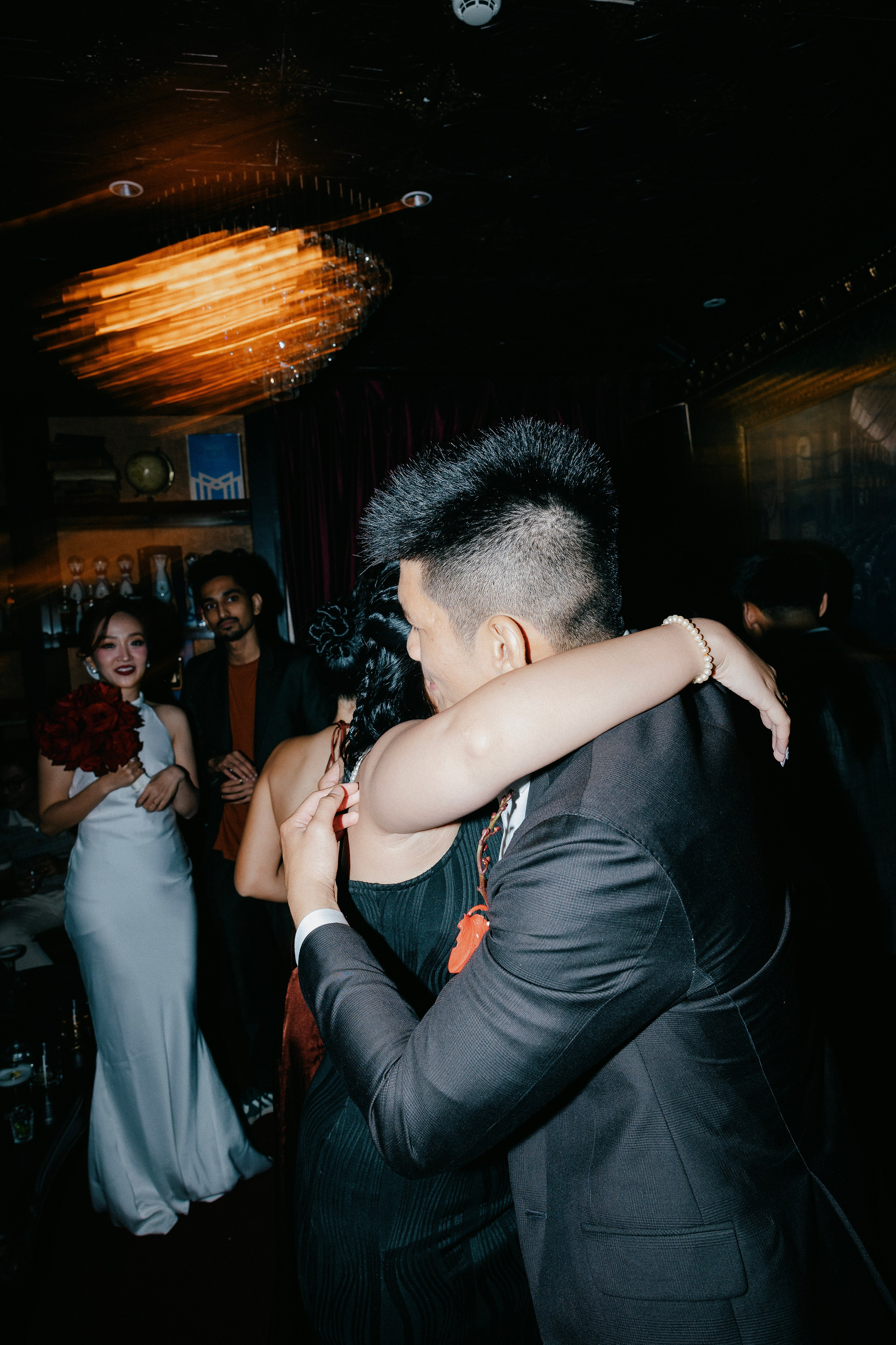 HIEP & TRINH / After wedding. Nhiếp ảnh gia đám cưới hàng đầu tại Thành Phố Hồ Chí Minh