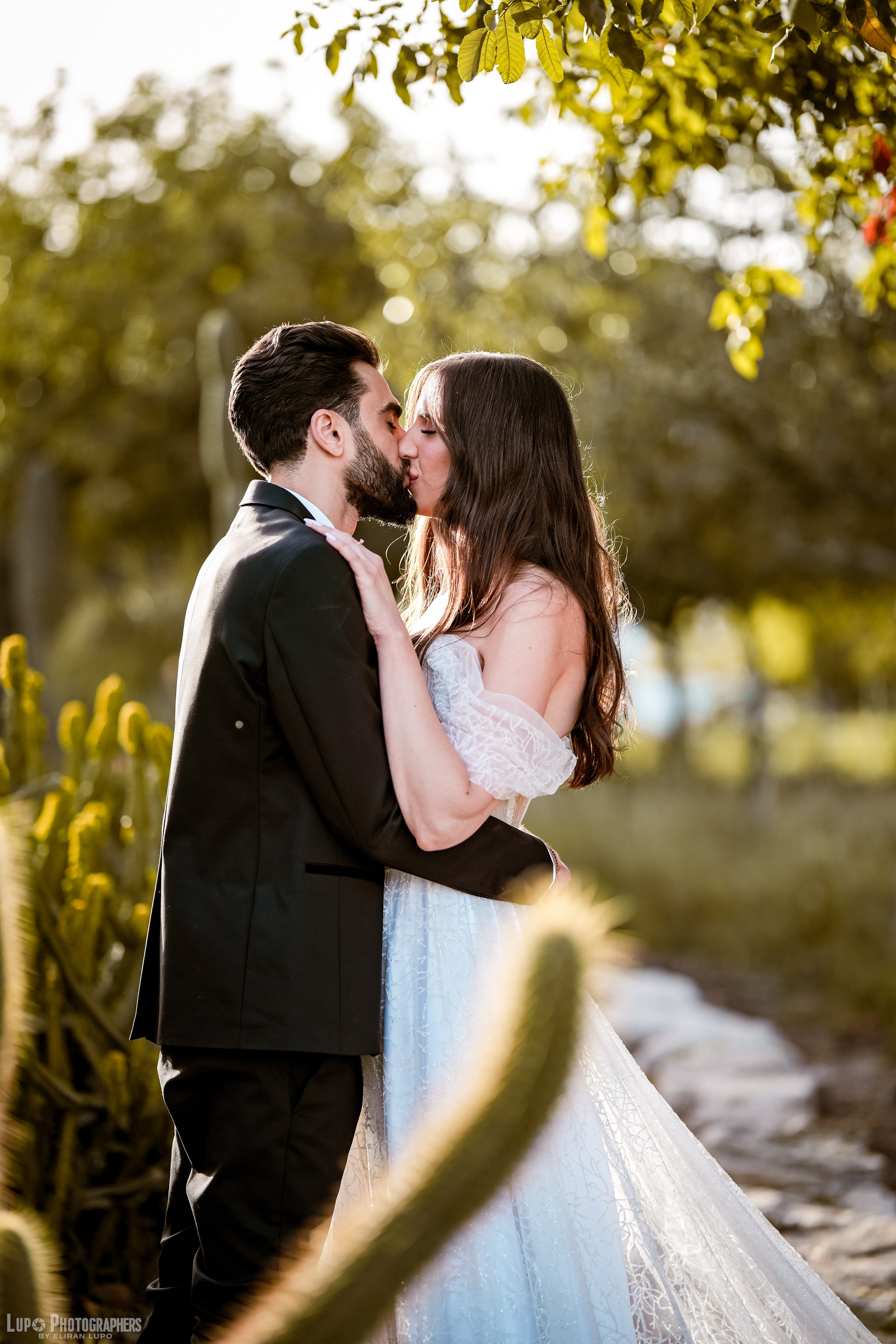 Lin & Eden. לופו צלמים — צילום חתונות ואירועים