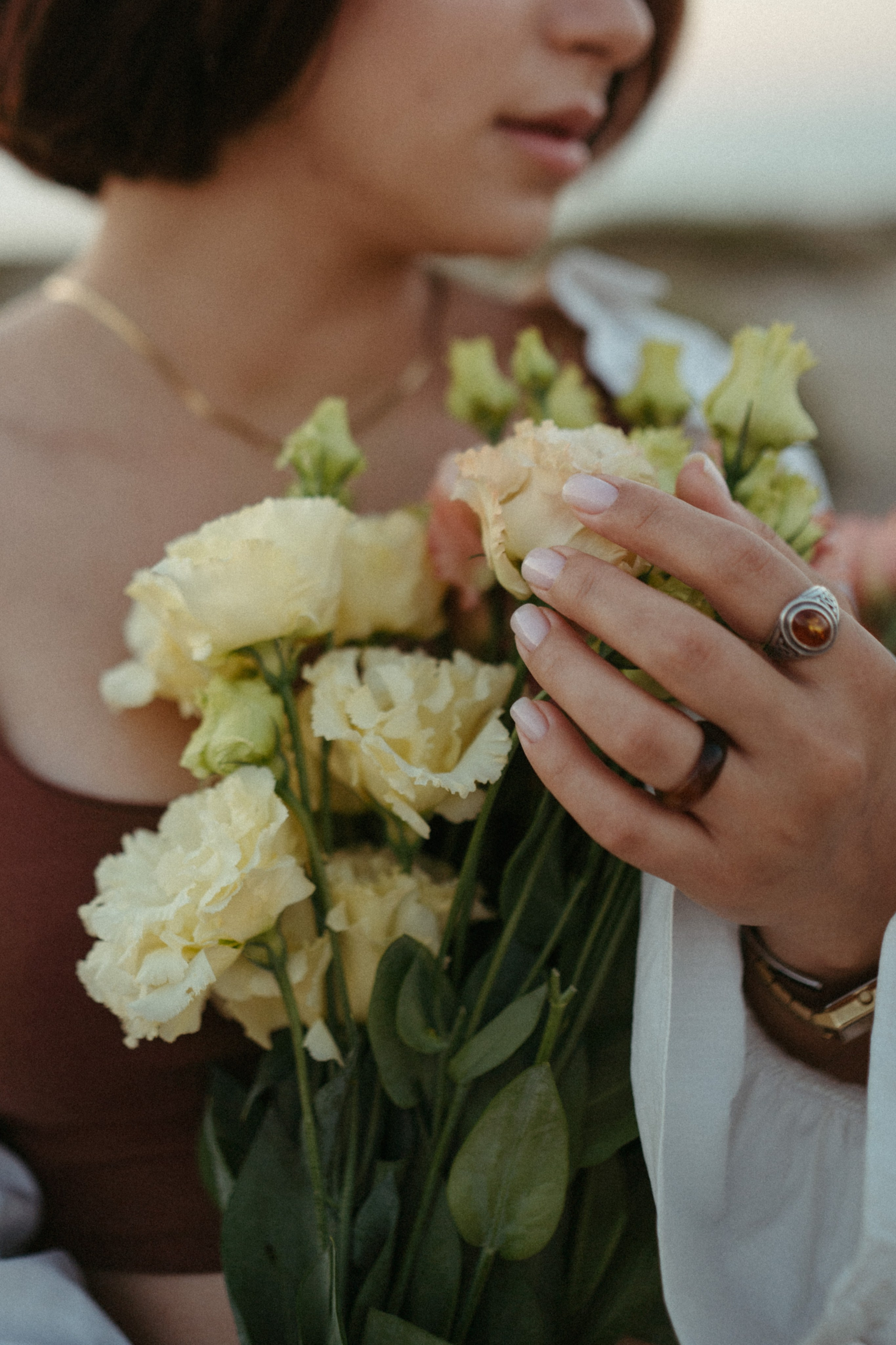 Expecting Javad. Family photographer in Saudi Arabia