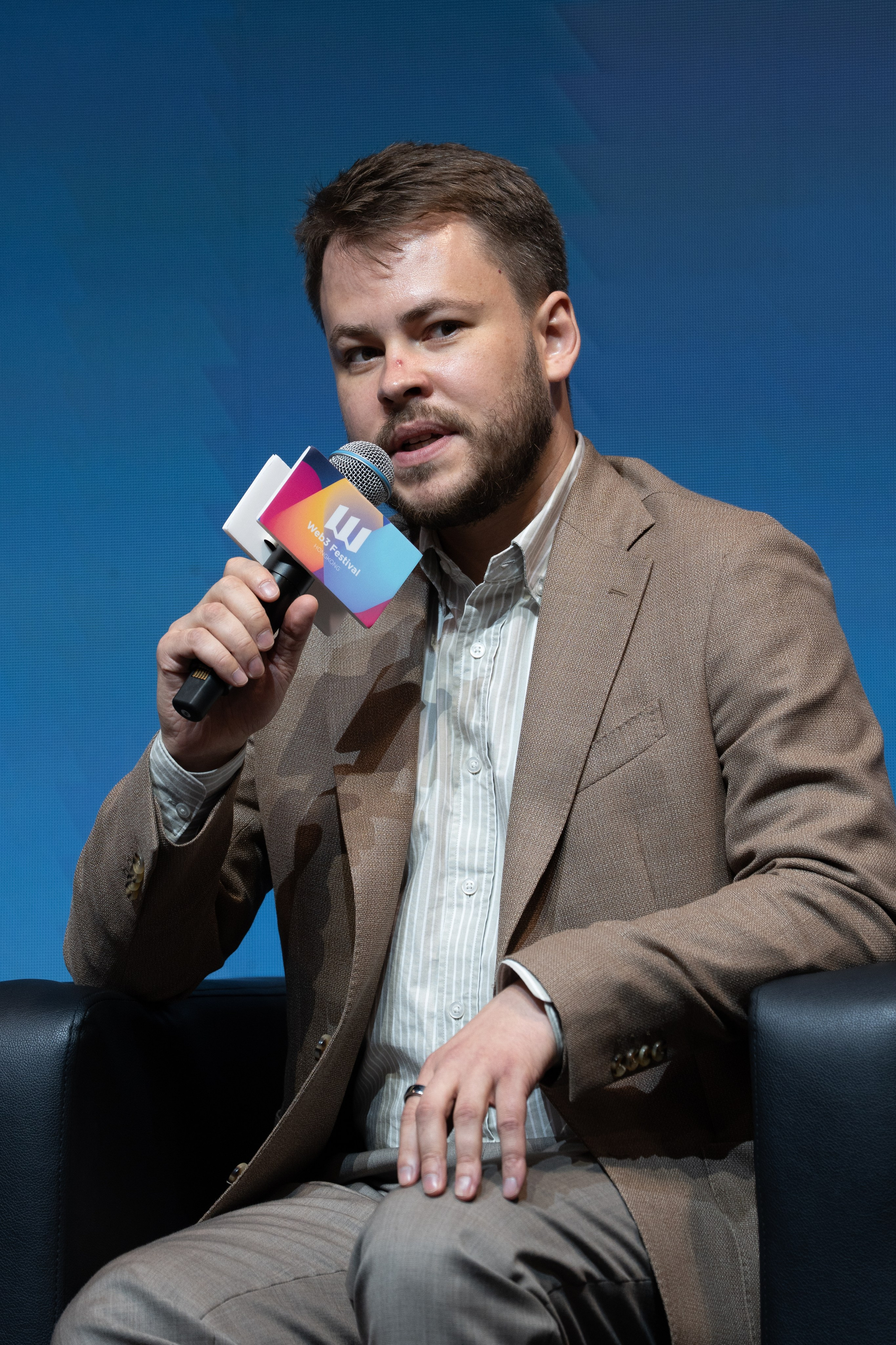 TON. PHOTOGRAPHER IN HONG KONG (WEDDING, FASHION, FAMILY, EVENTS)