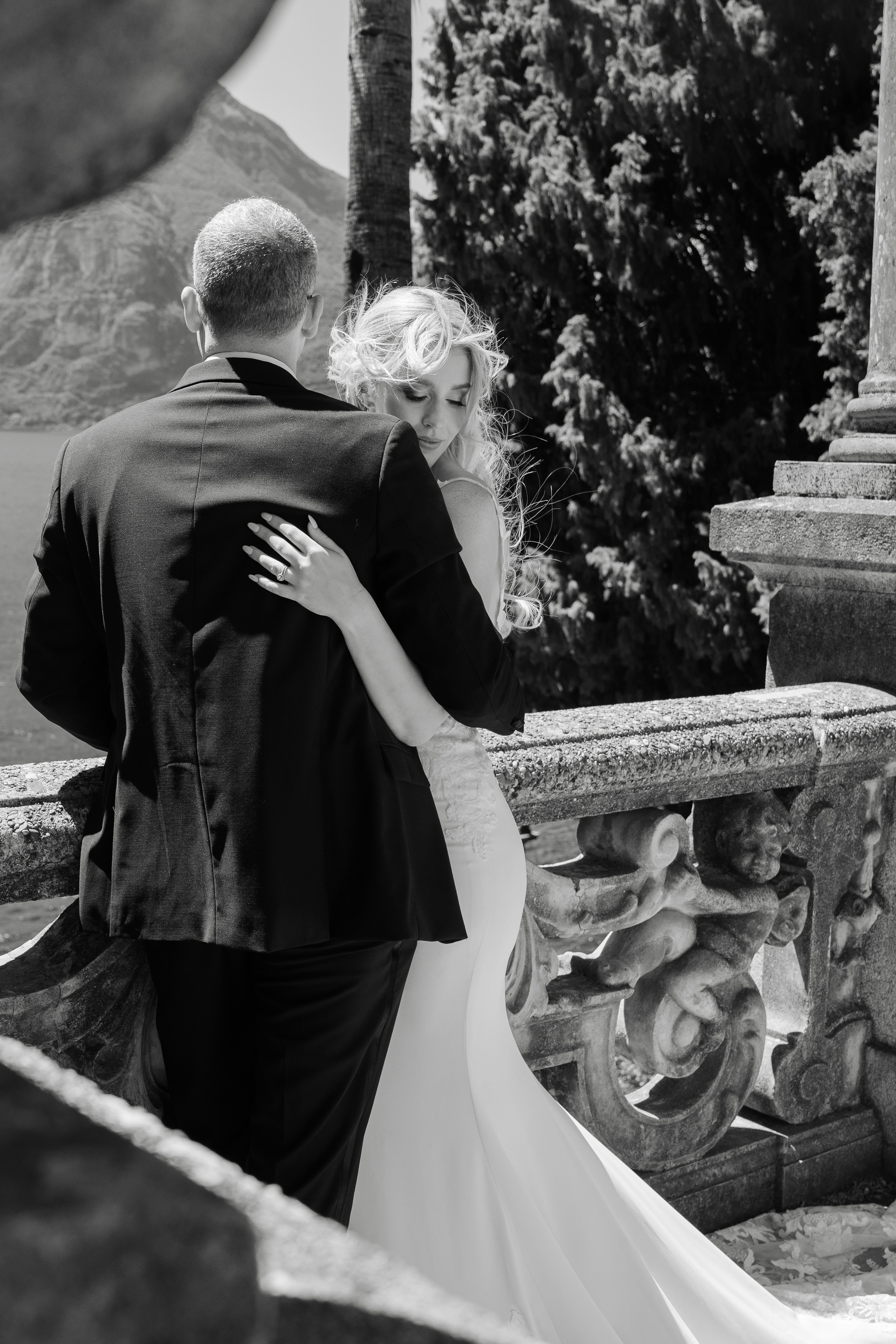 TARA AND KEVIN _ Villa Monastero. PHOTOGRAPHER IN ITALY
